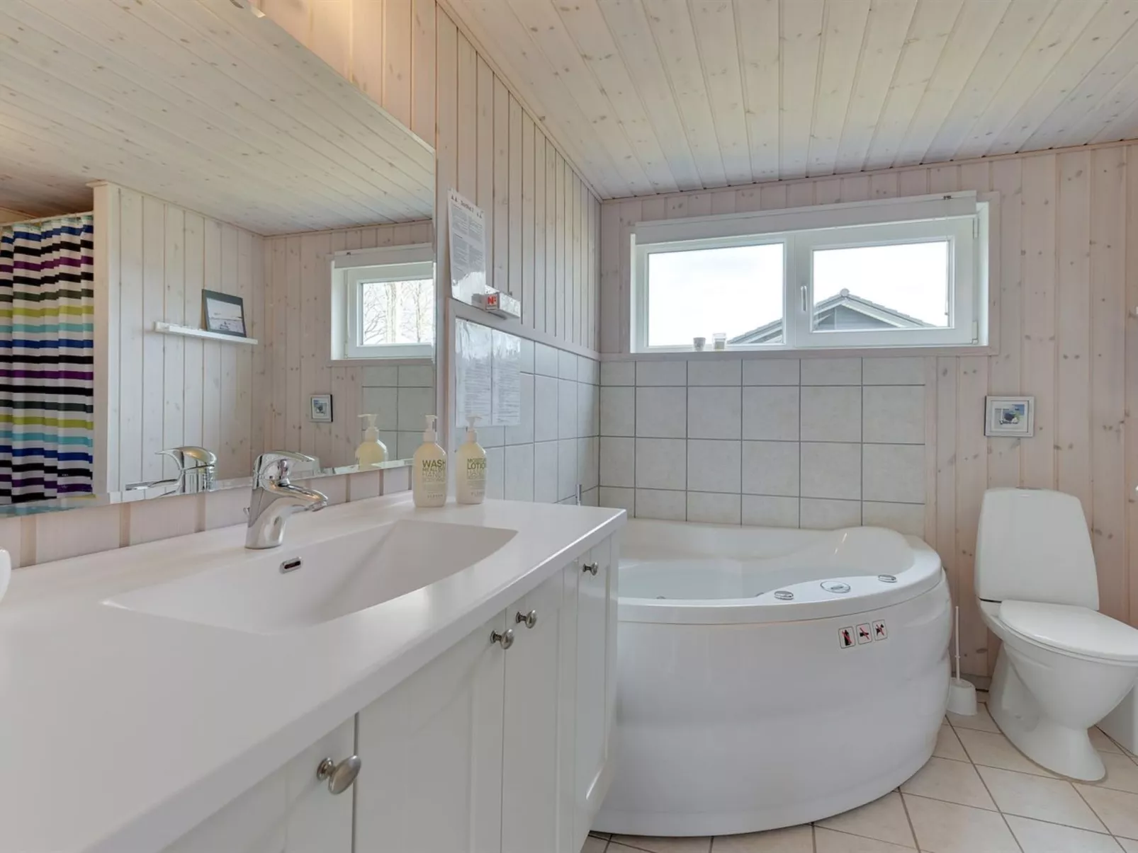 "Darja" - 300m from the sea-Inside
