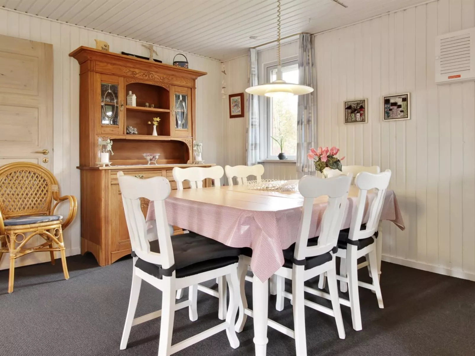 "Aima" - 400m from the sea-Inside