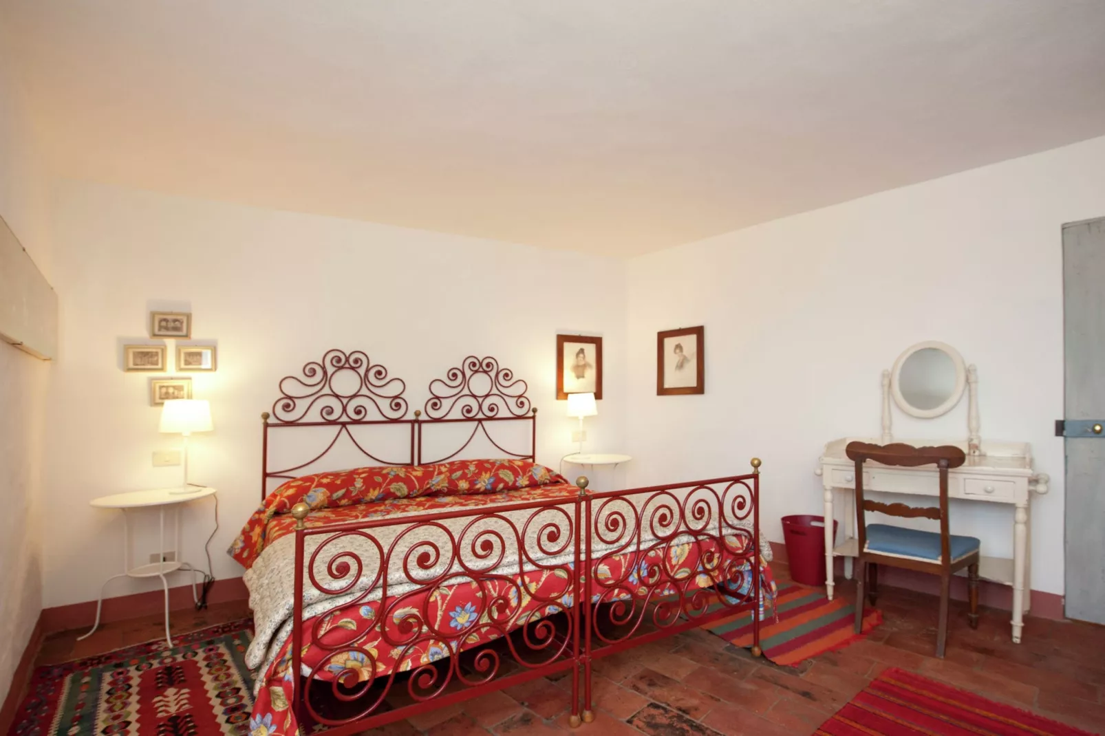 Castello Grimalda - Conchiglie-Bedroom