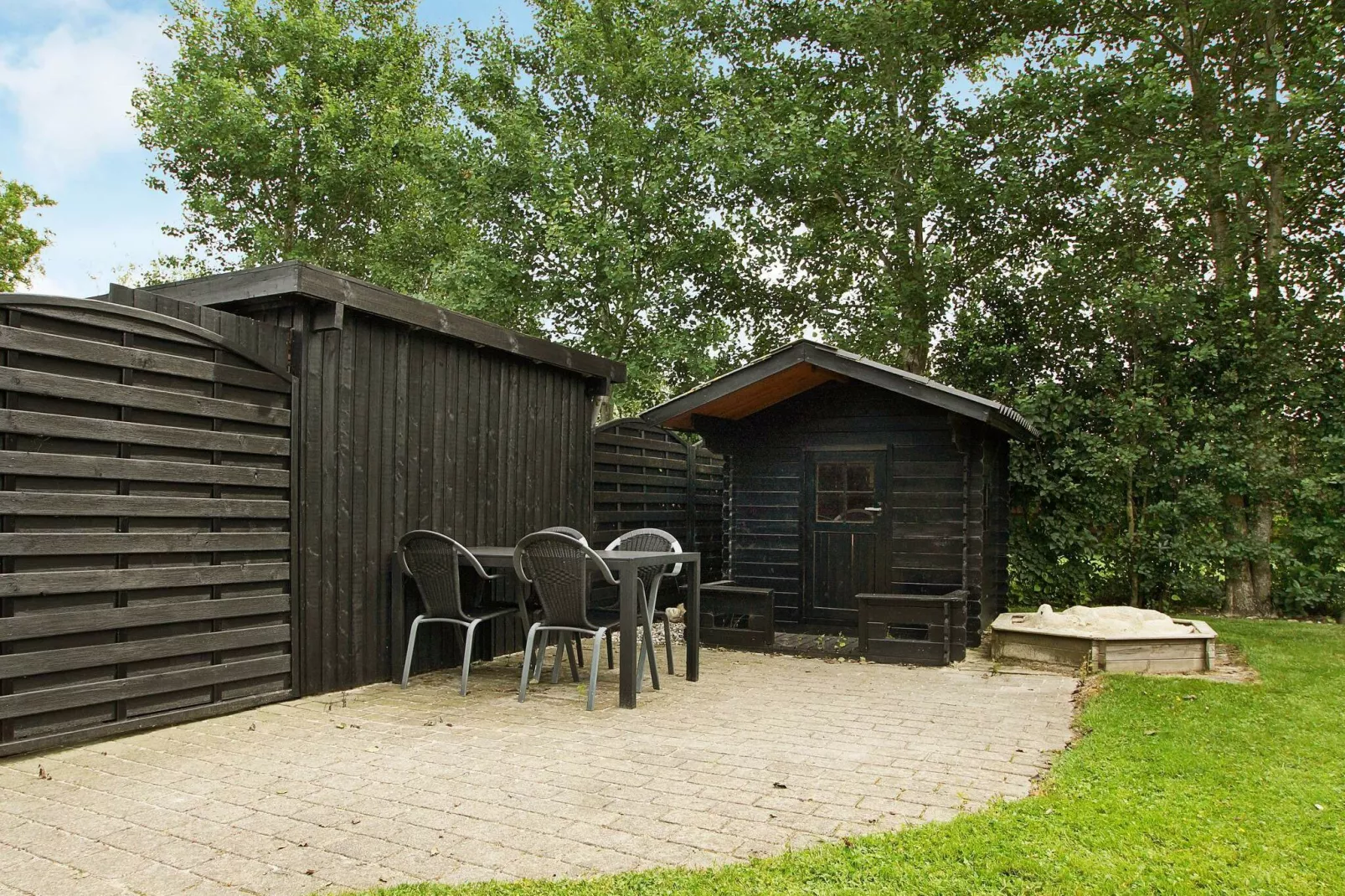 Luxury Retreat with Spa - By Traum Ferienwohnungen-Outdoor