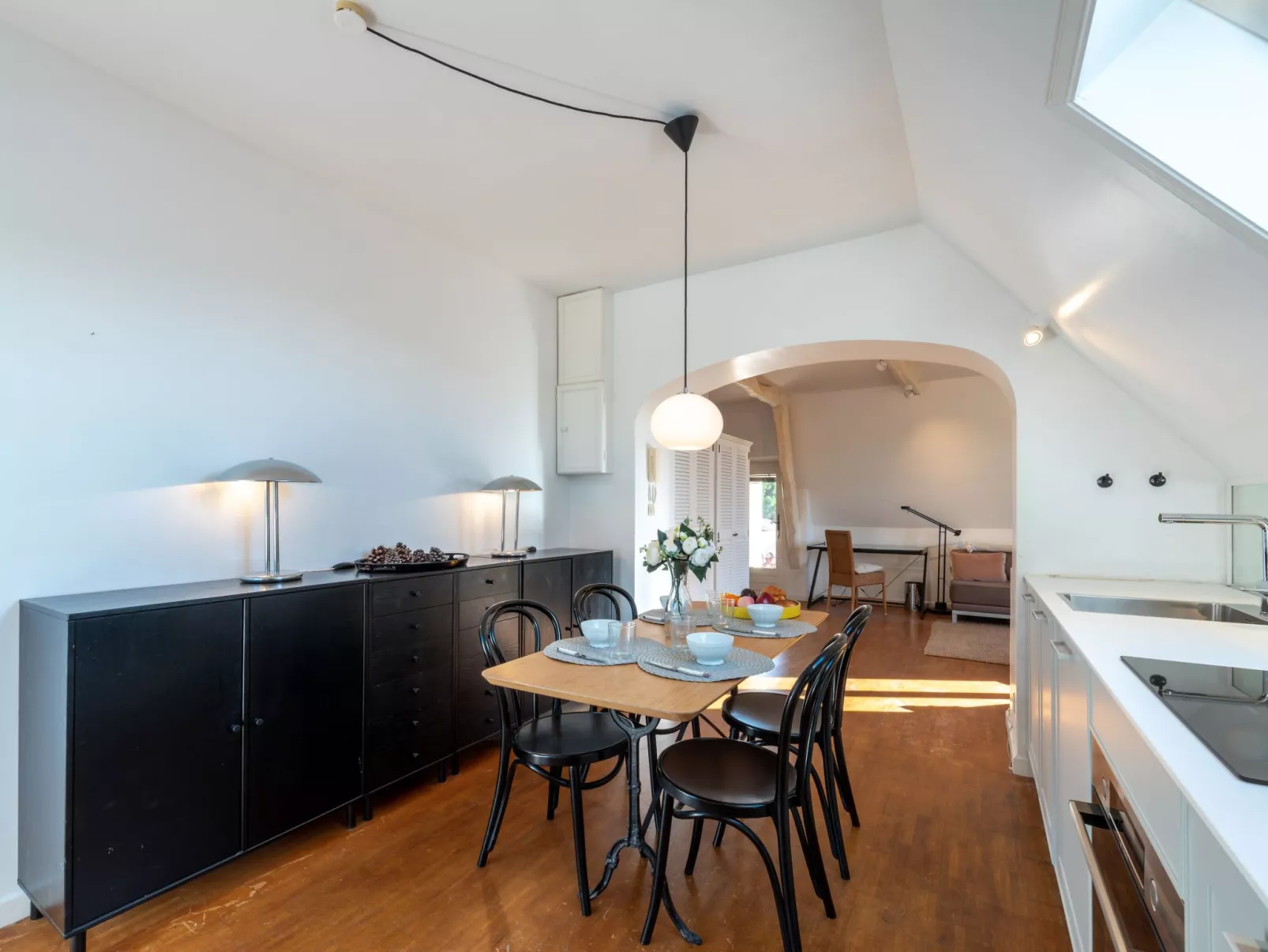 Castel Haussmann-Inside