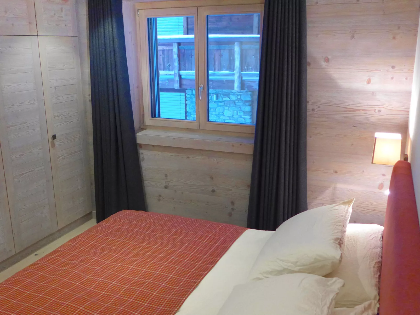 Le Refuge 1-Inside