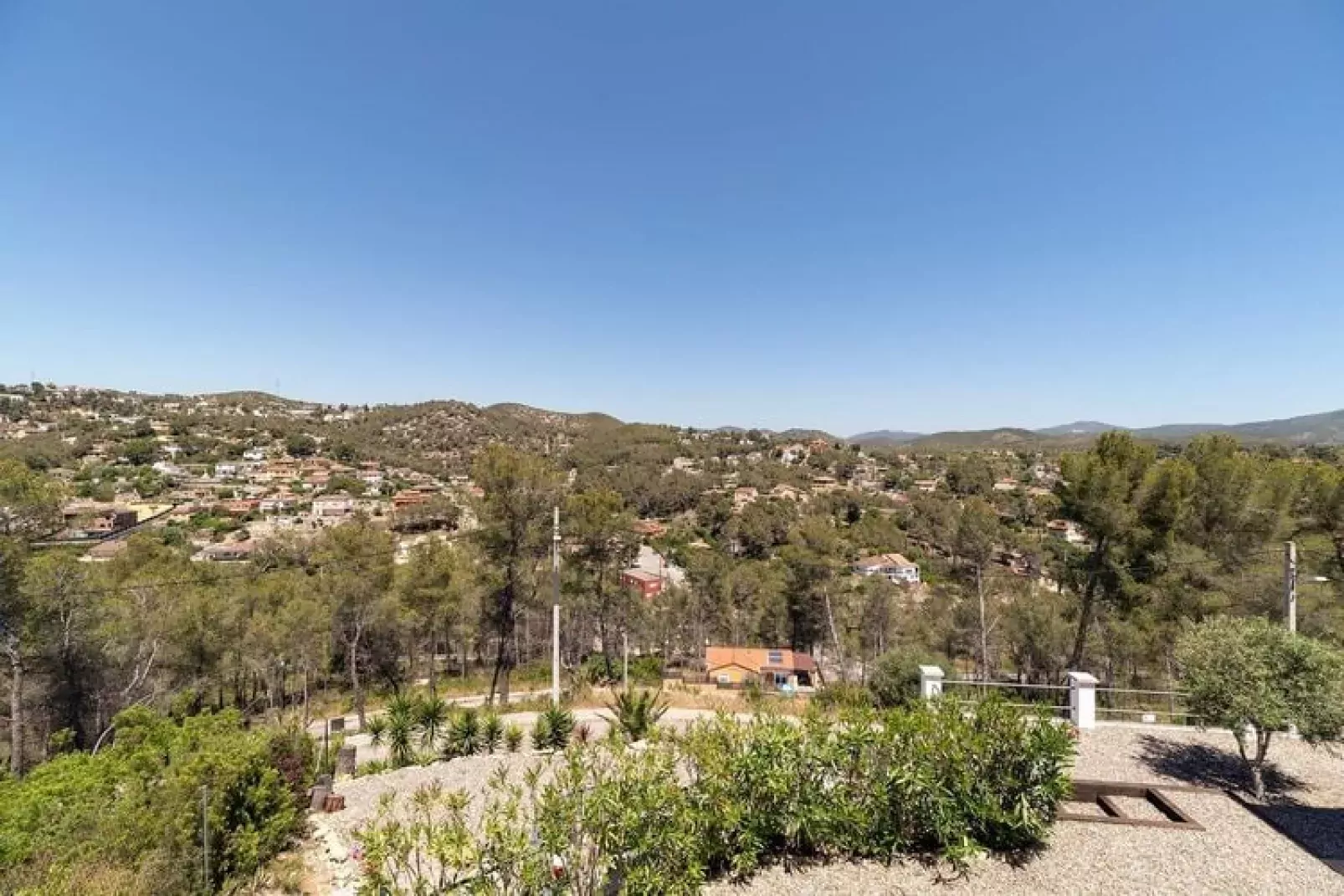 House Olivella-Vue d'été