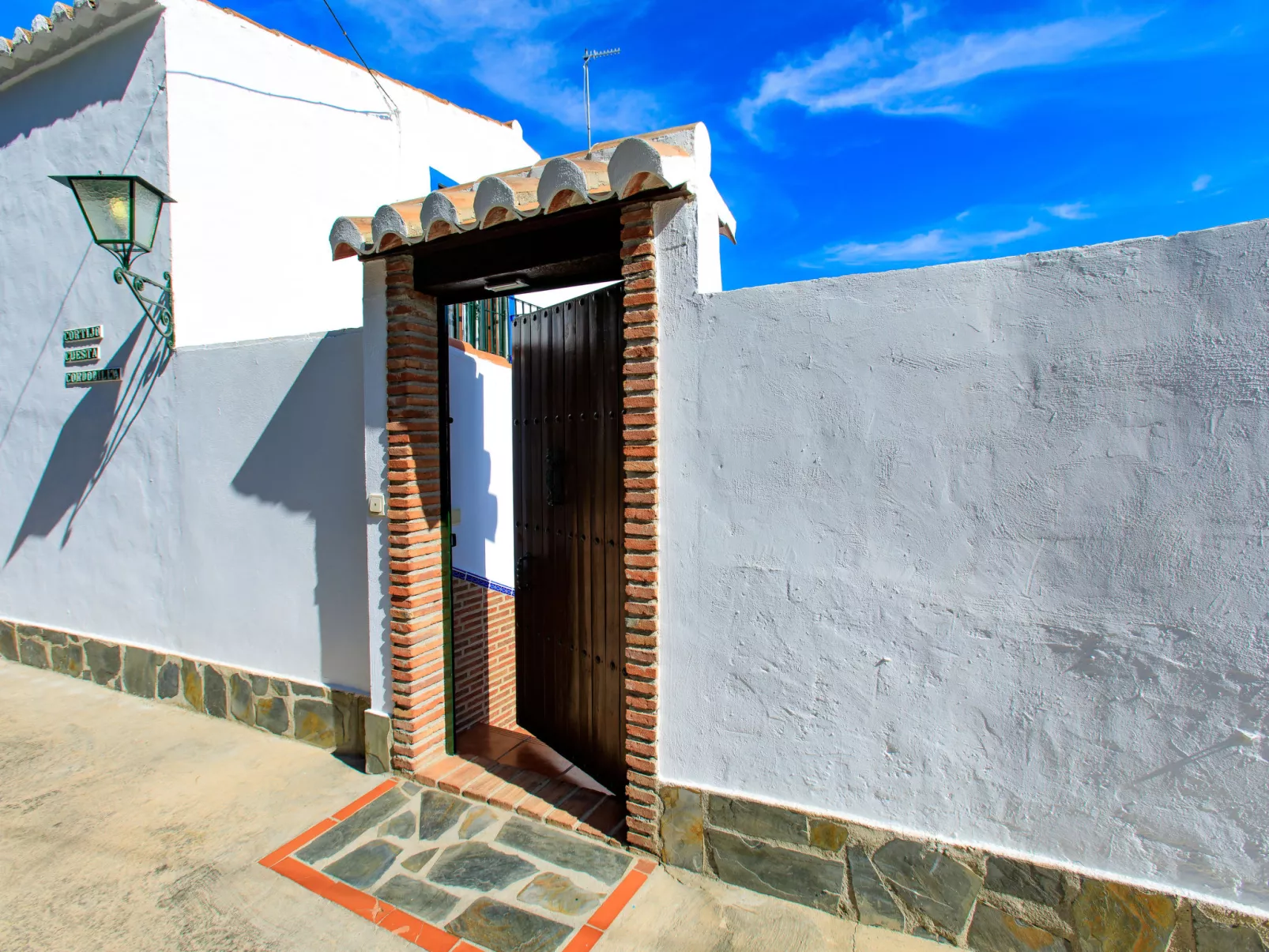 La Cordobilla-Outside