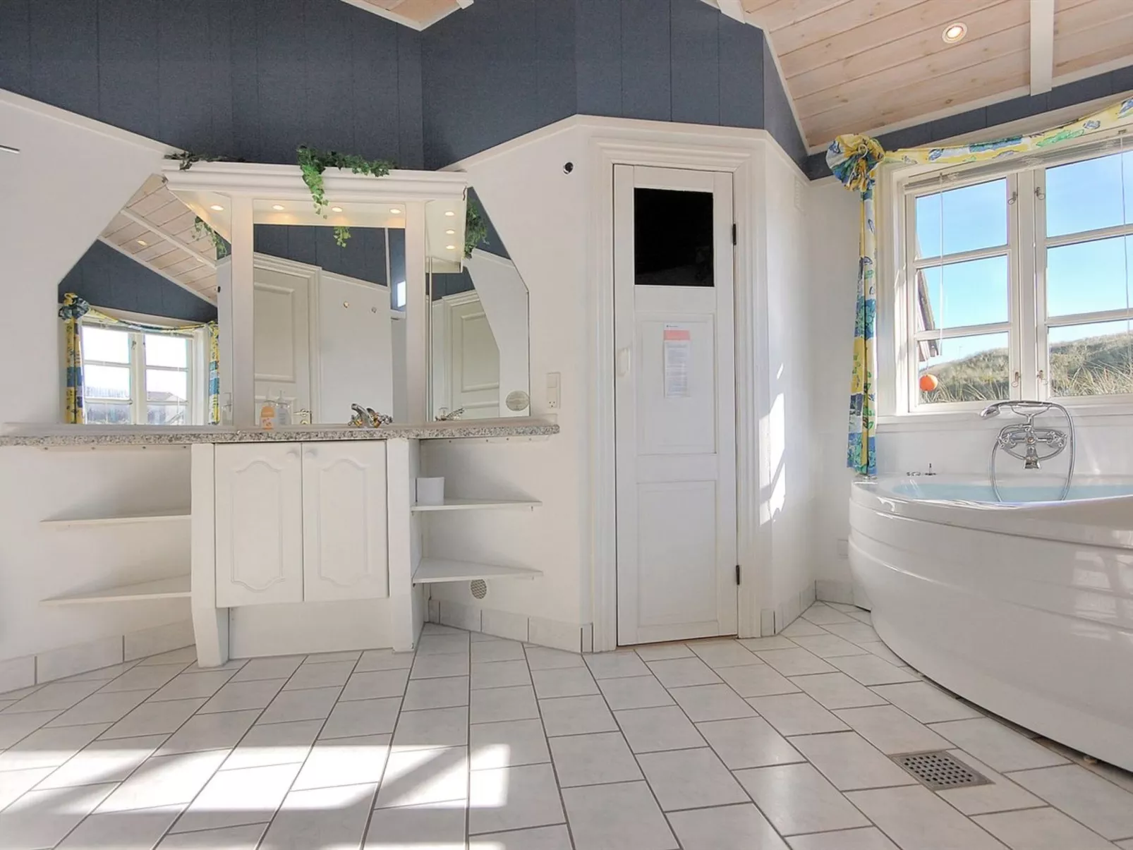 "Kasperi" - 250m from the sea-Inside
