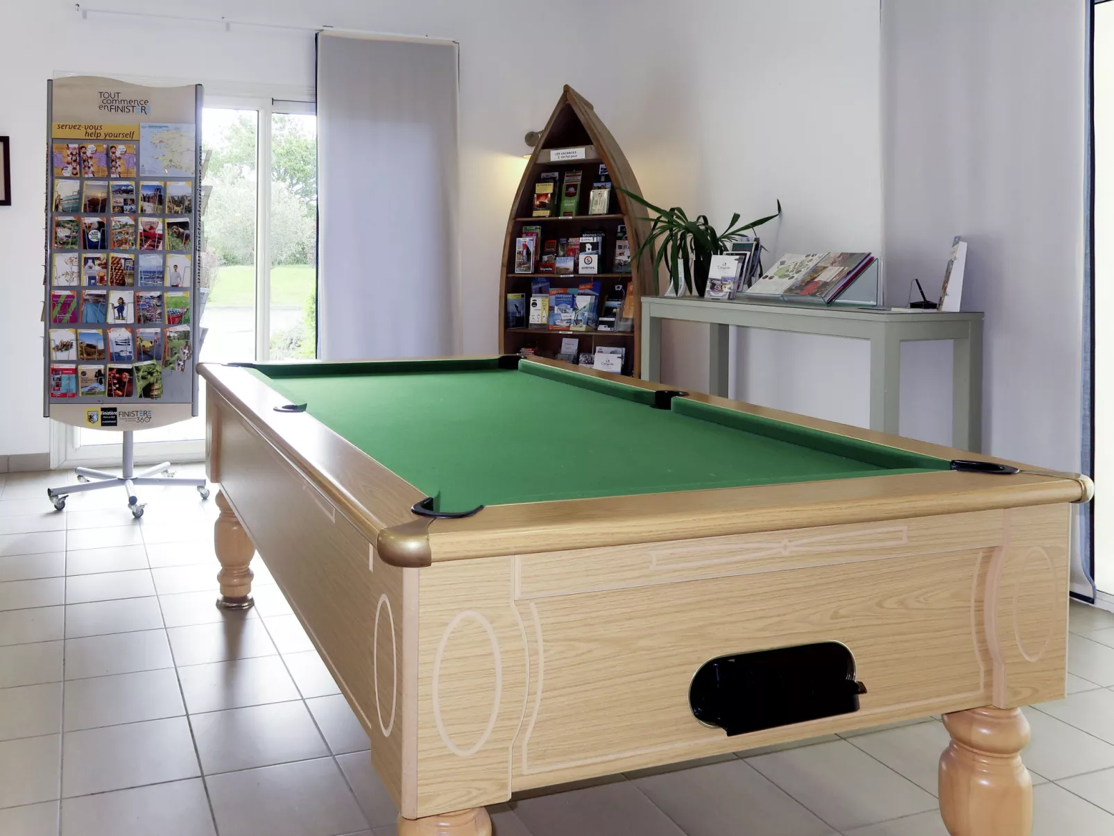 Le Hameau de Peemor Pen M.8X-Dedans