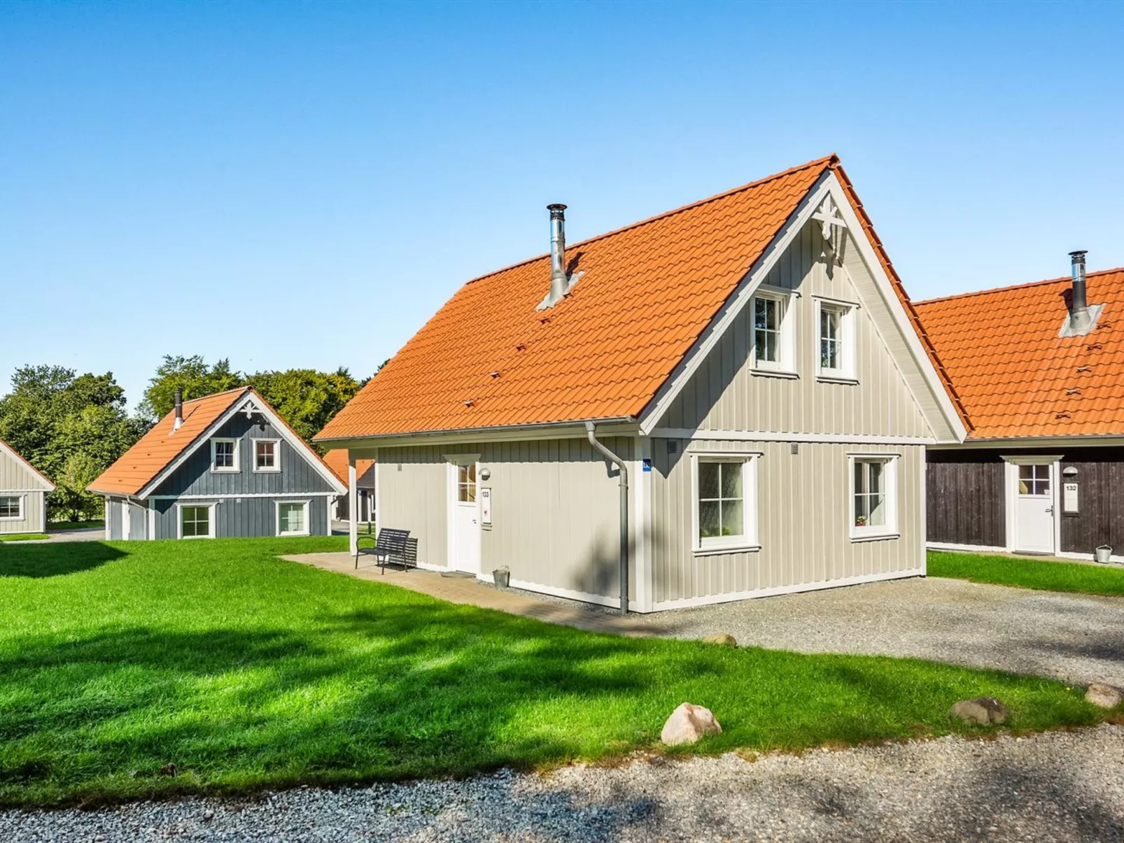 "Åse" - 100m to the inlet-Outside
