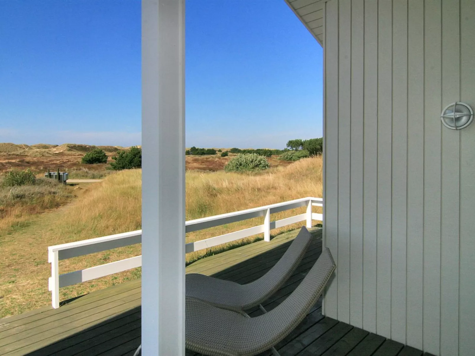 "Ferdine" - 1.5km from the sea-Outside