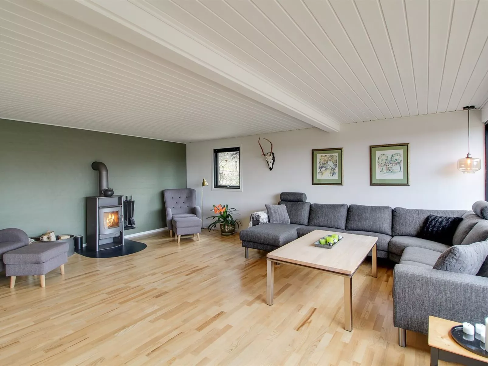 "Amai" - 1.5km from the sea-Inside