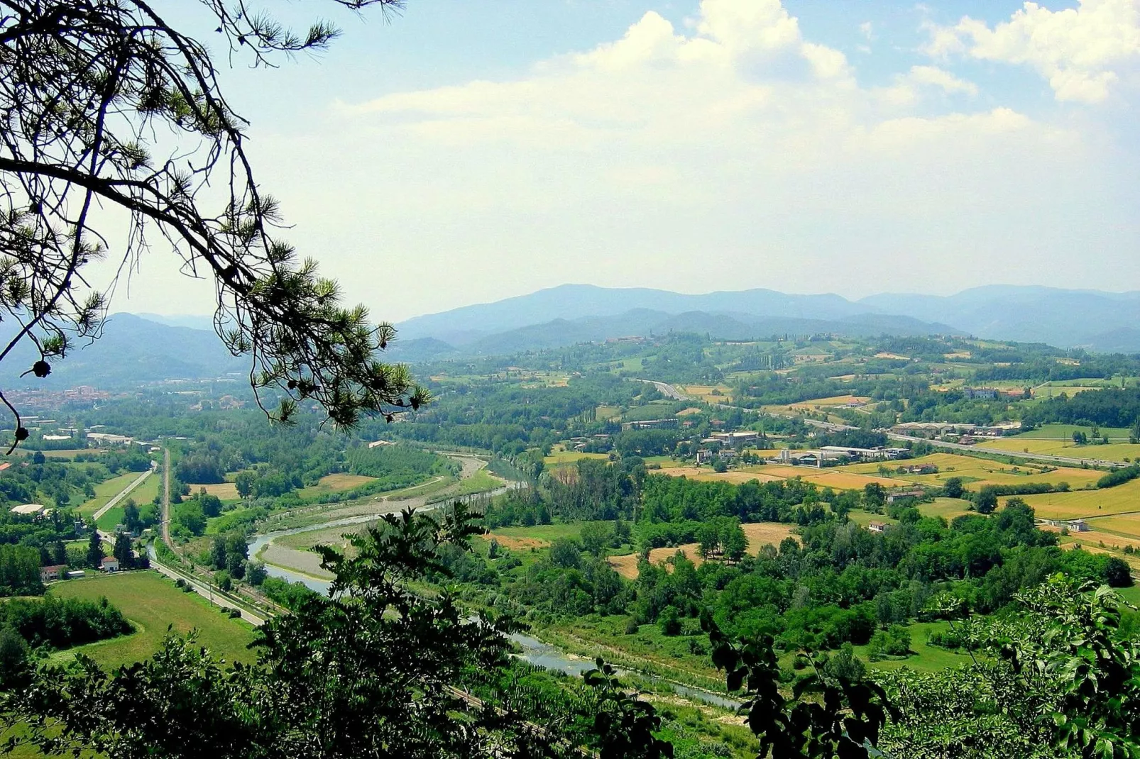 Castello Grimalda - Le Torrette-View summer