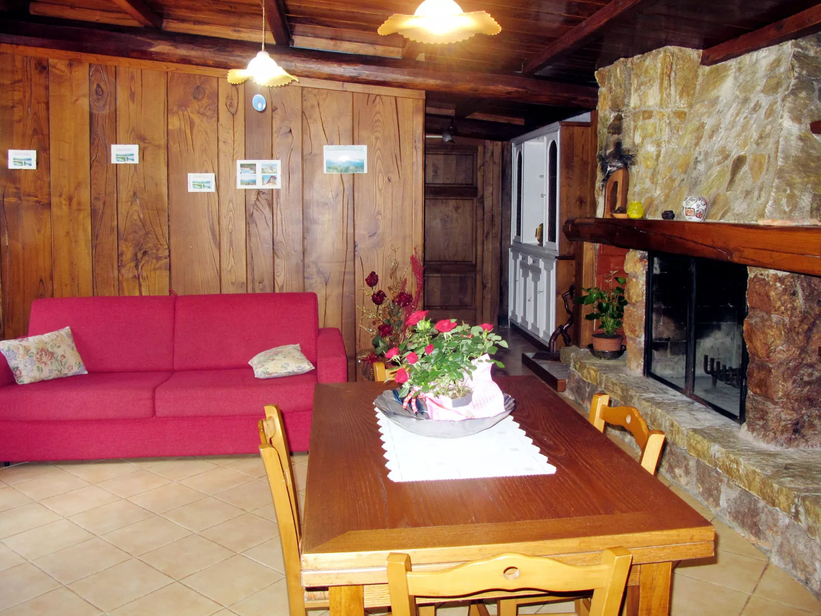 La Fonte-Inside