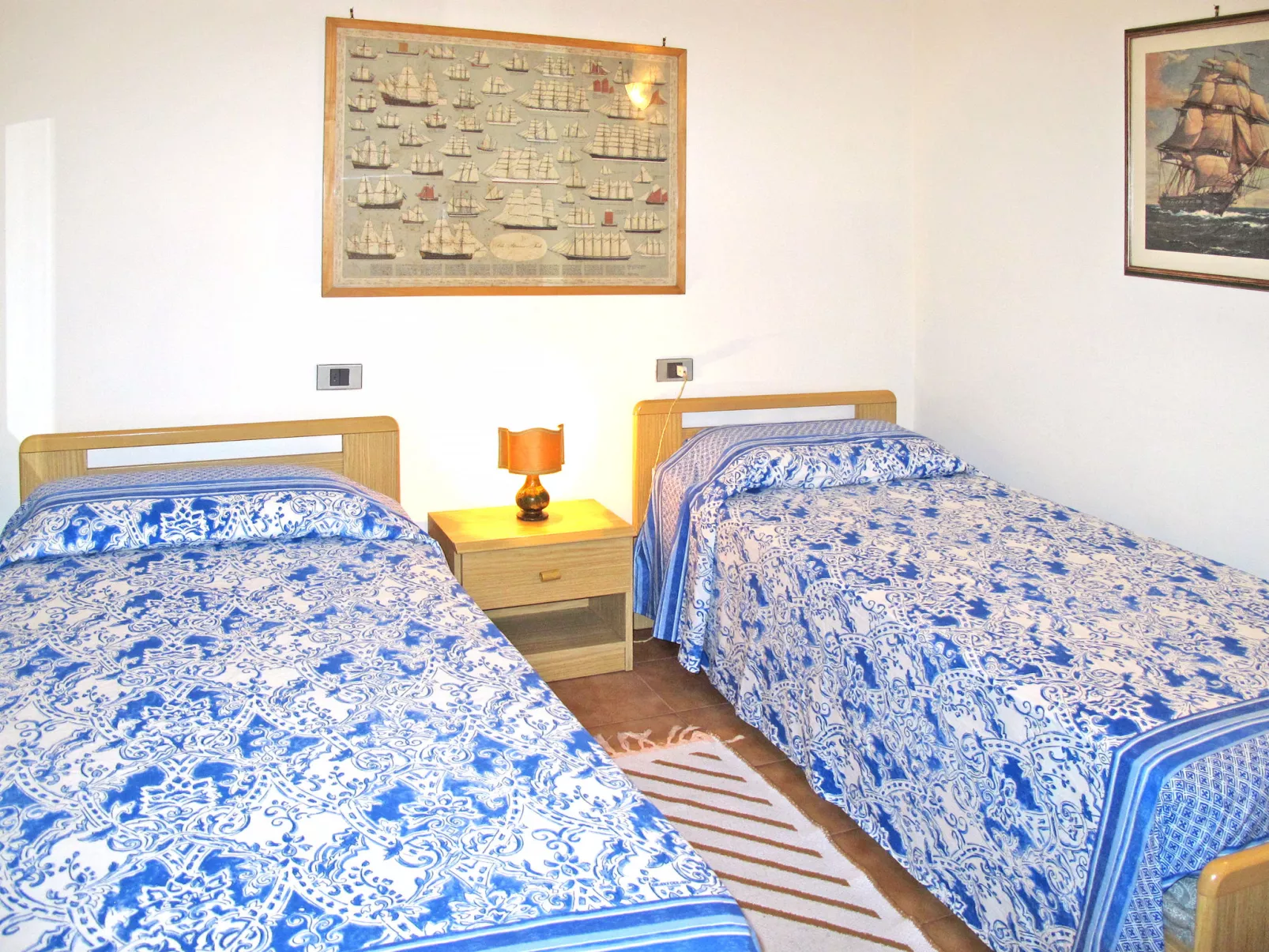 Sea House-Inside