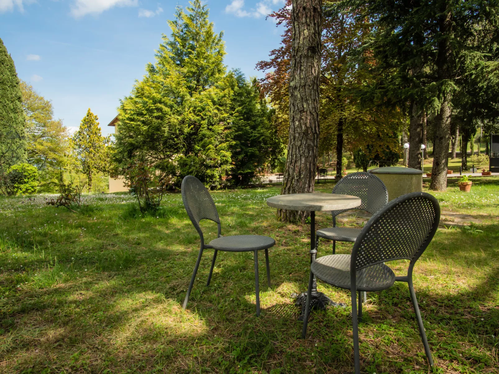 Villa Le Pine-Outside