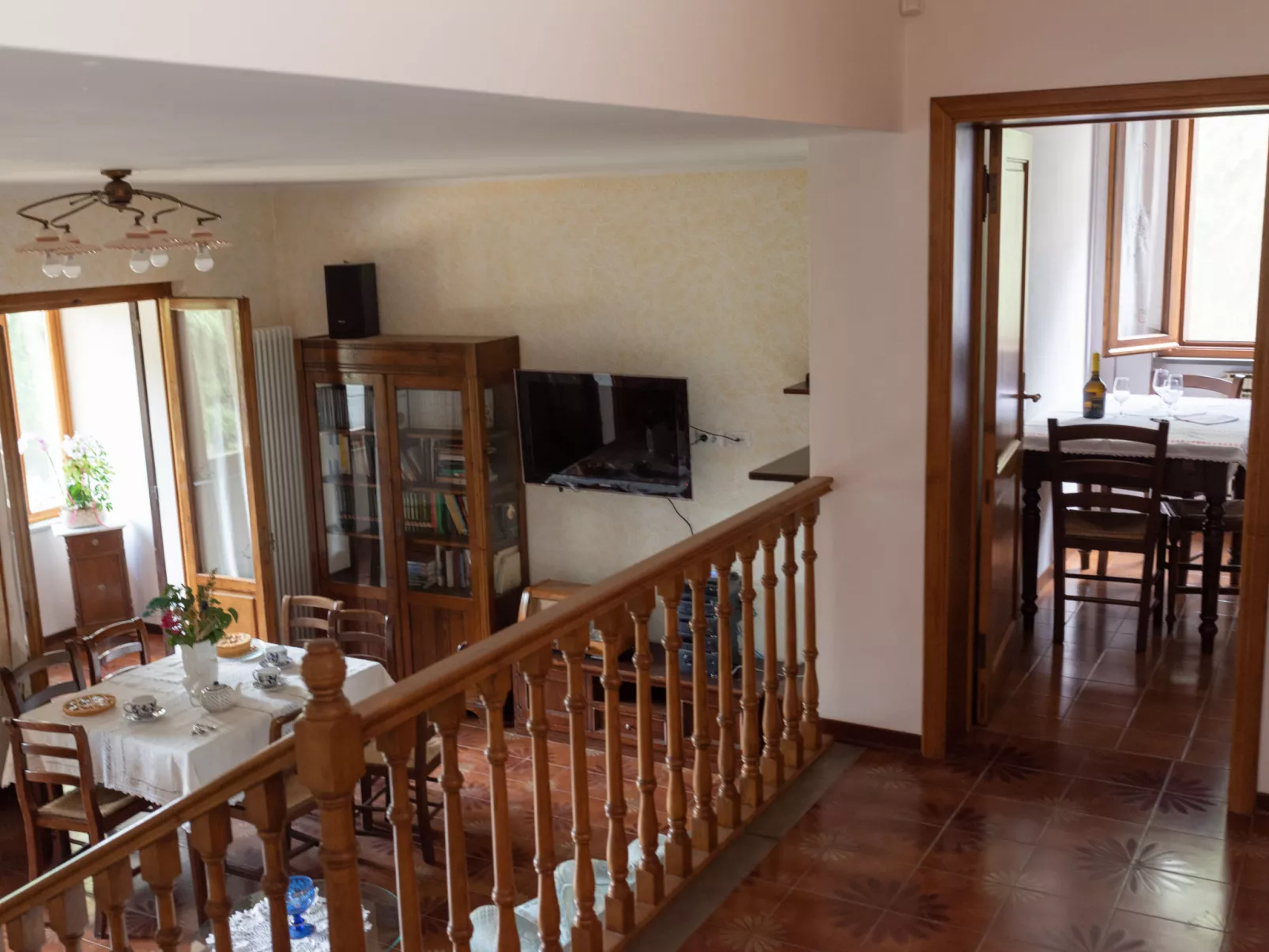 Villa Le Pine-Inside