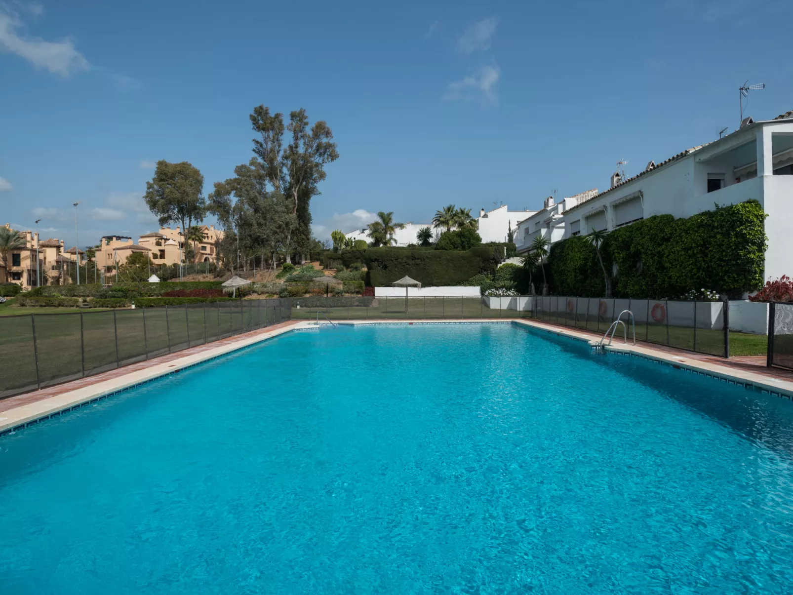 La Palmera-Outside