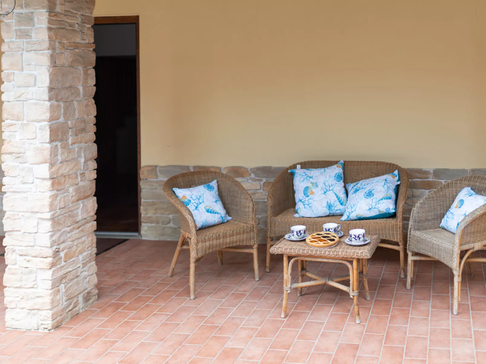 Villa Le Pine-Outside