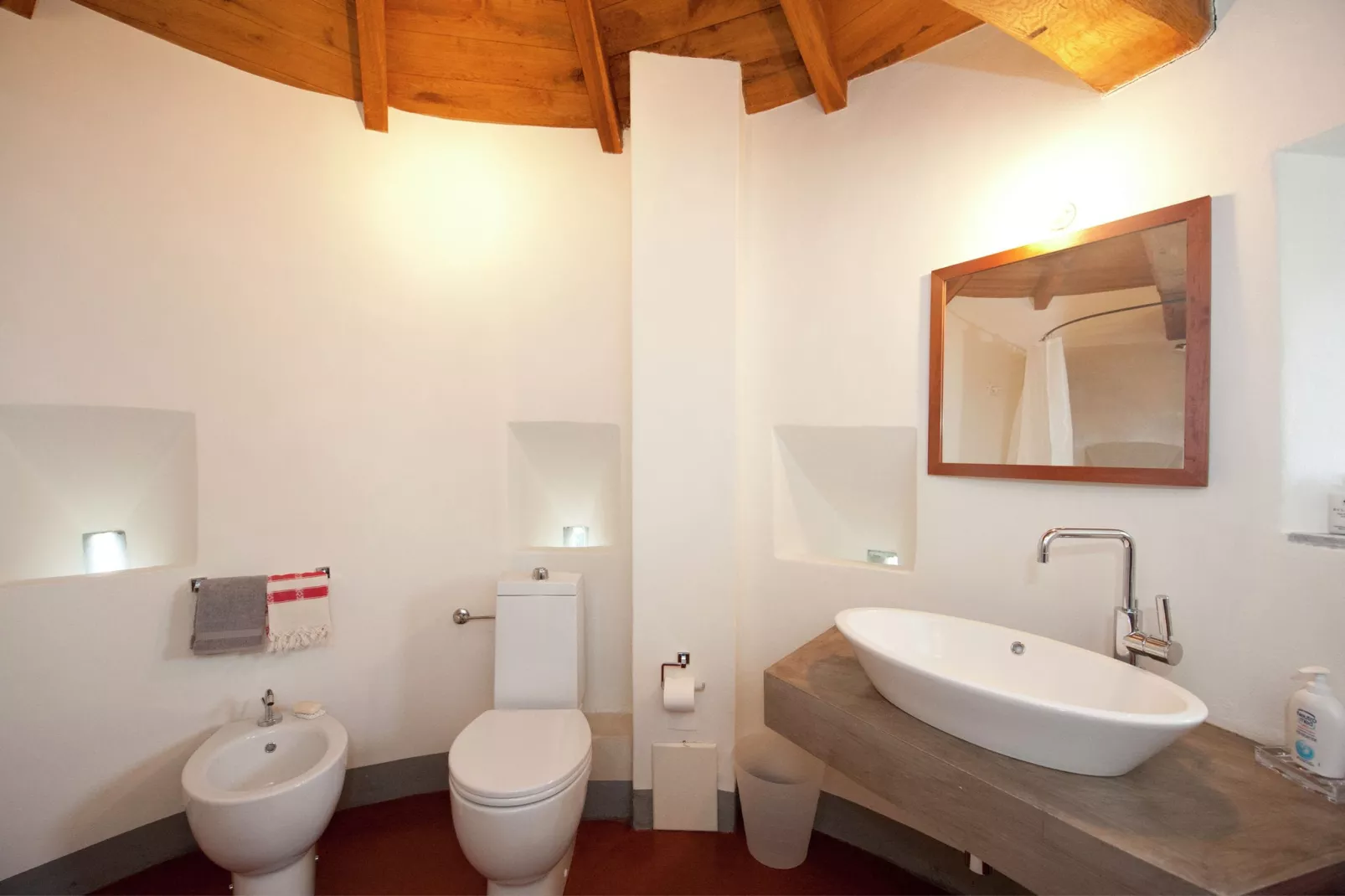 Castello Grimalda - Le Torrette-Bathroom