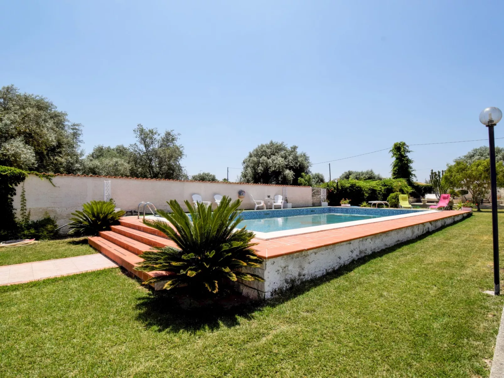 White Pool-Outside