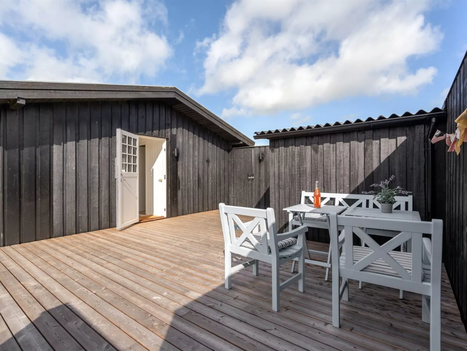 "Aleksi" - 500m from the sea-Dehors