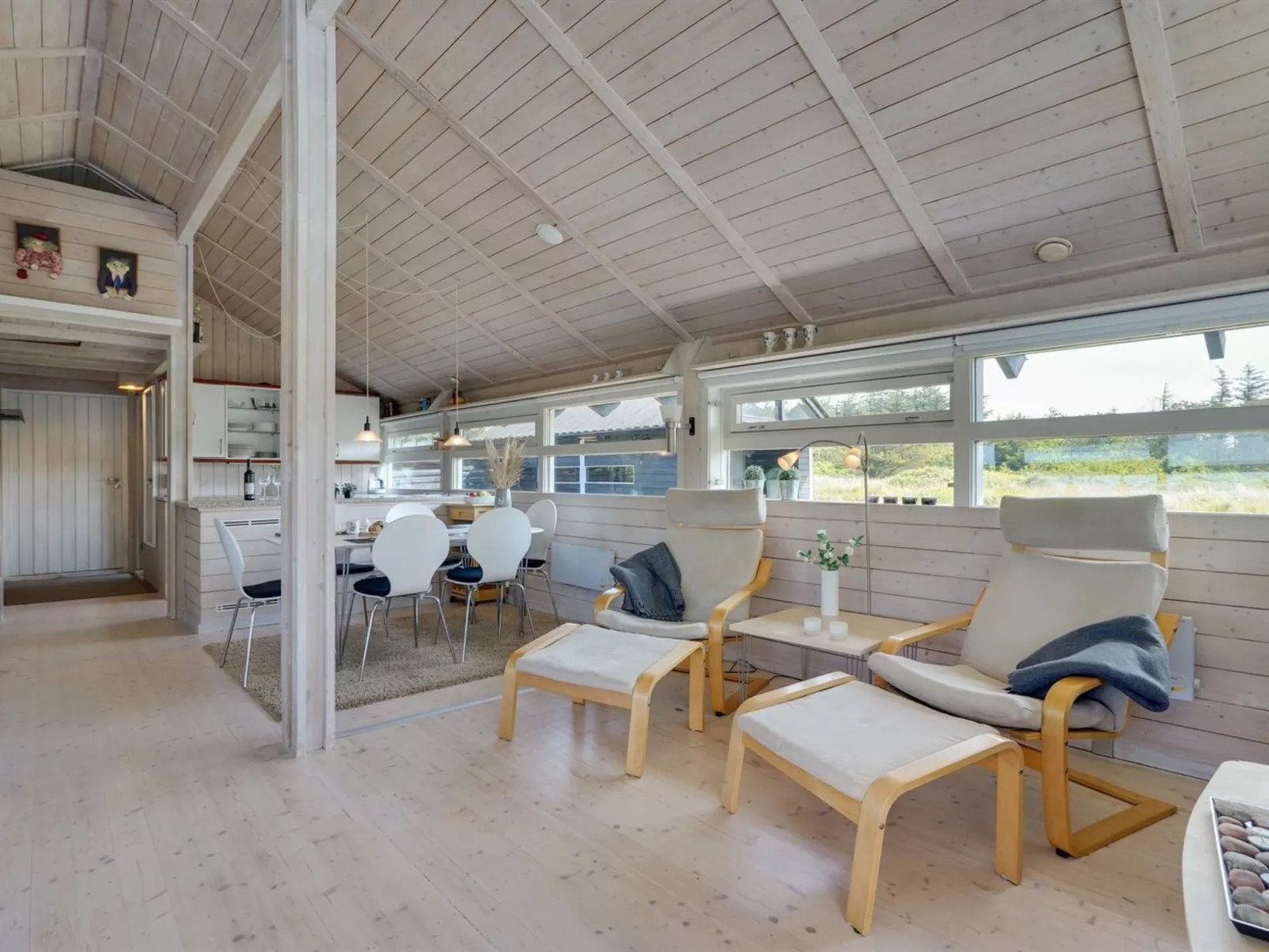 "Allida" - 800m from the sea-Dedans