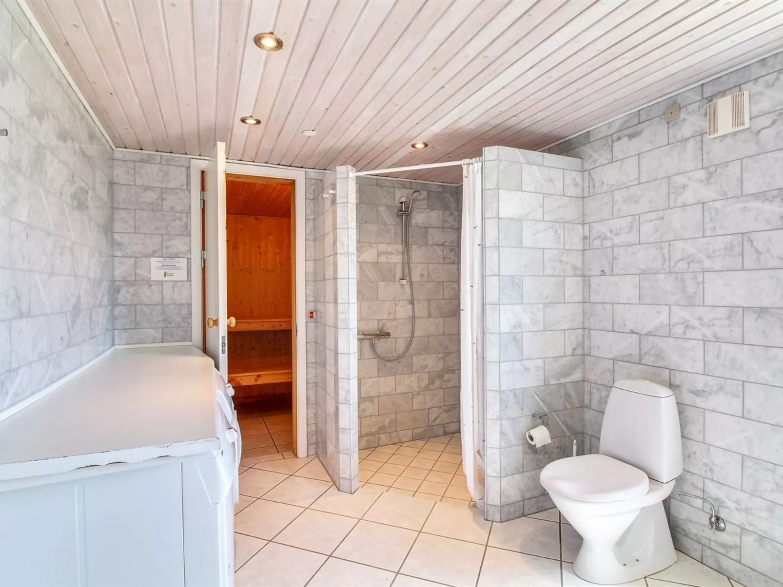 "Andor" - 500m from the sea-Inside