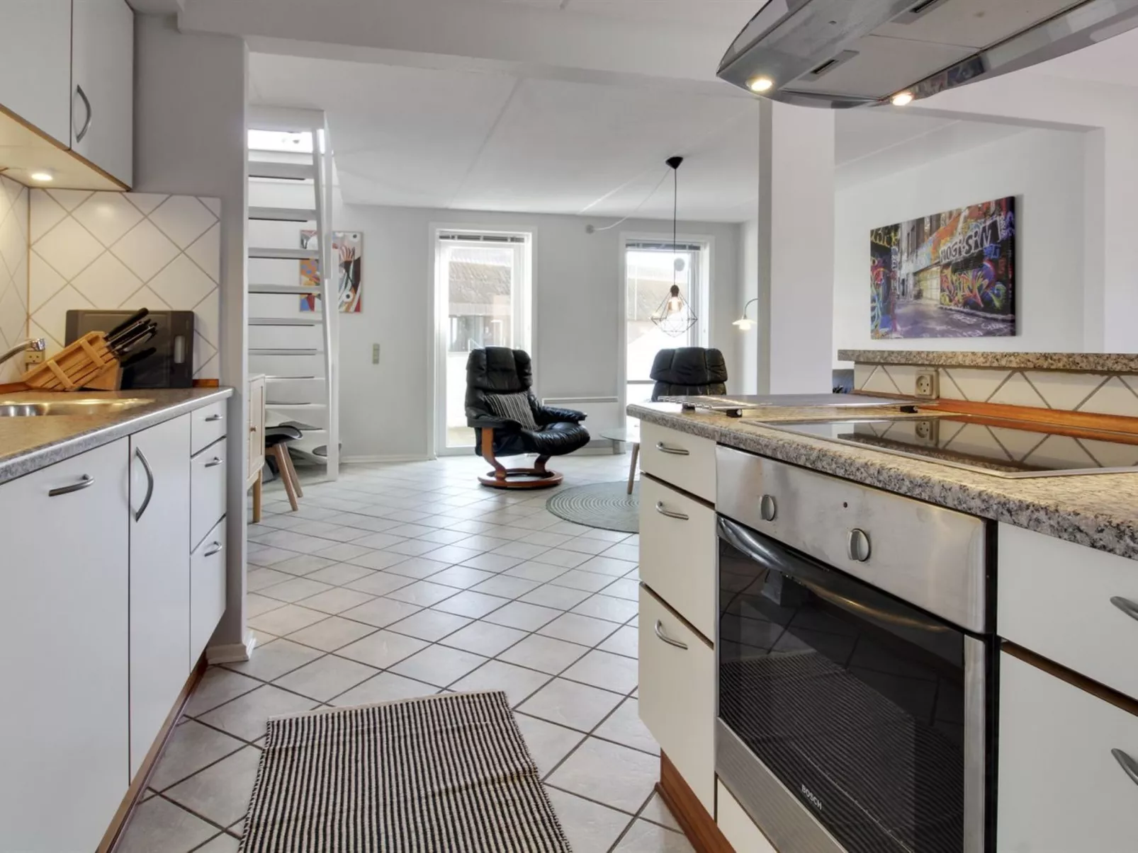 "Bosse" - 2.3km from the sea-Inside