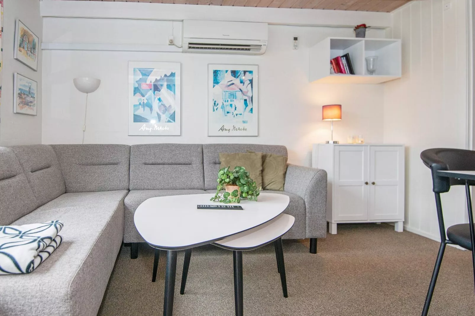 3 room,2 levels,Premium-Indoor