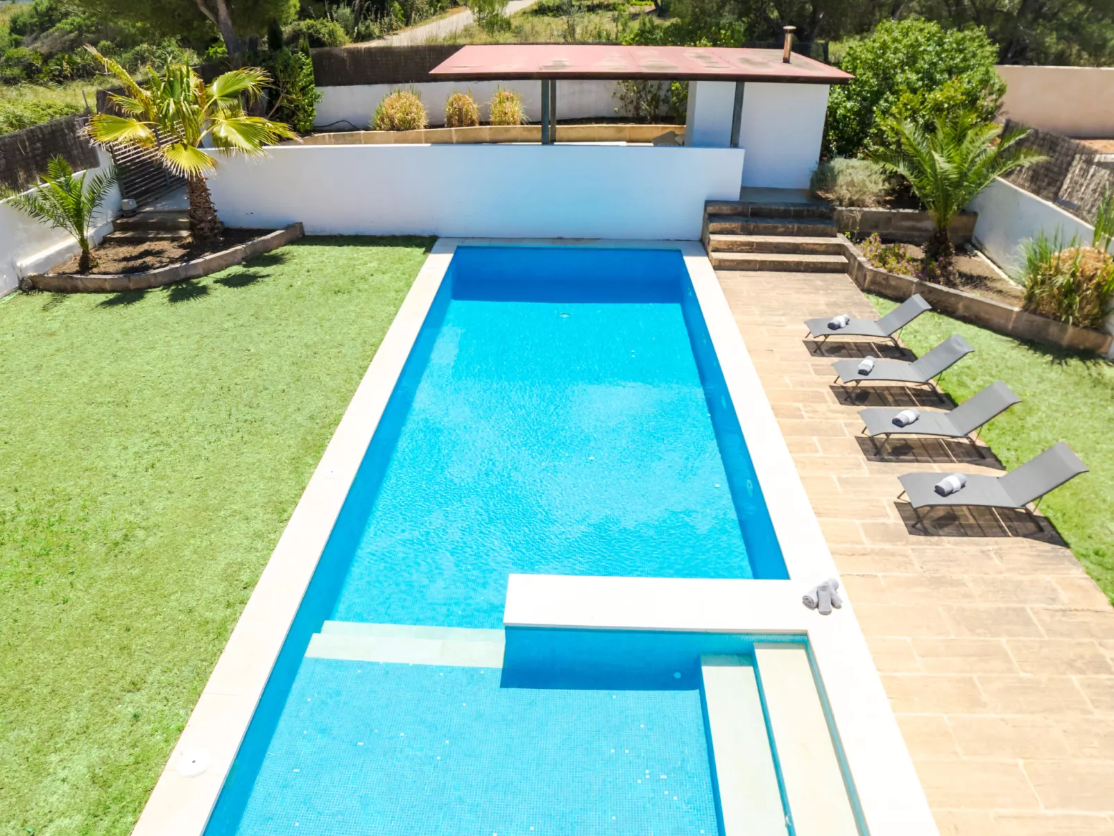 Villa Mut-Outside
