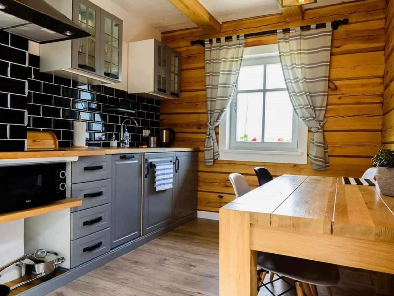 Szelągówka 80 m2-Drinnen