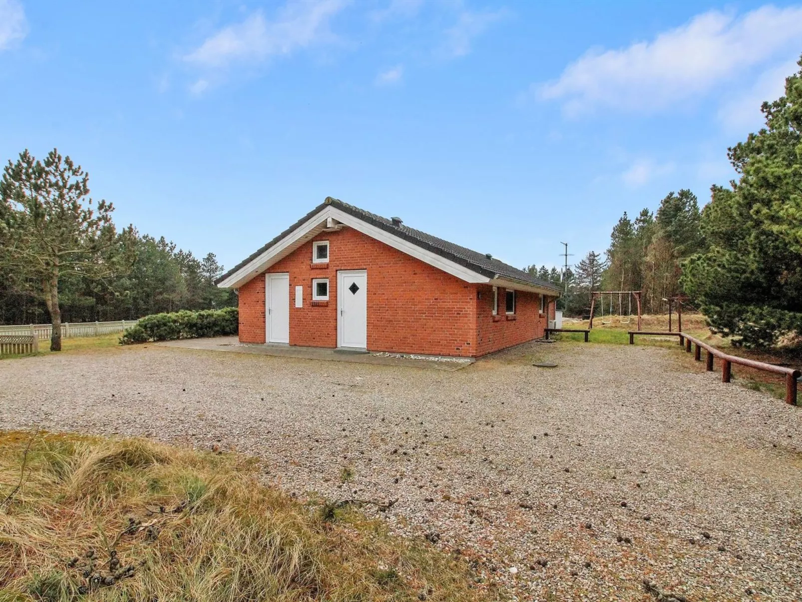 "Taisto" - 1.8km from the sea-Outside