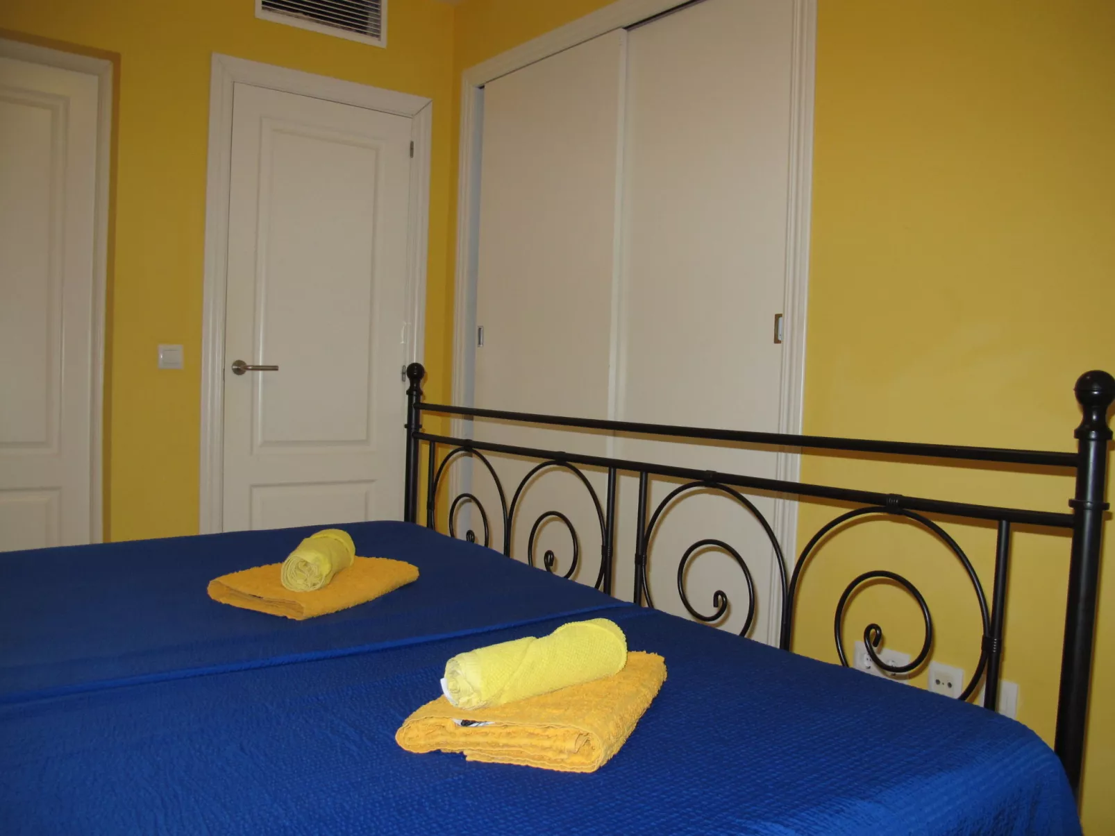 Penthouse Las Palmeras-Inside