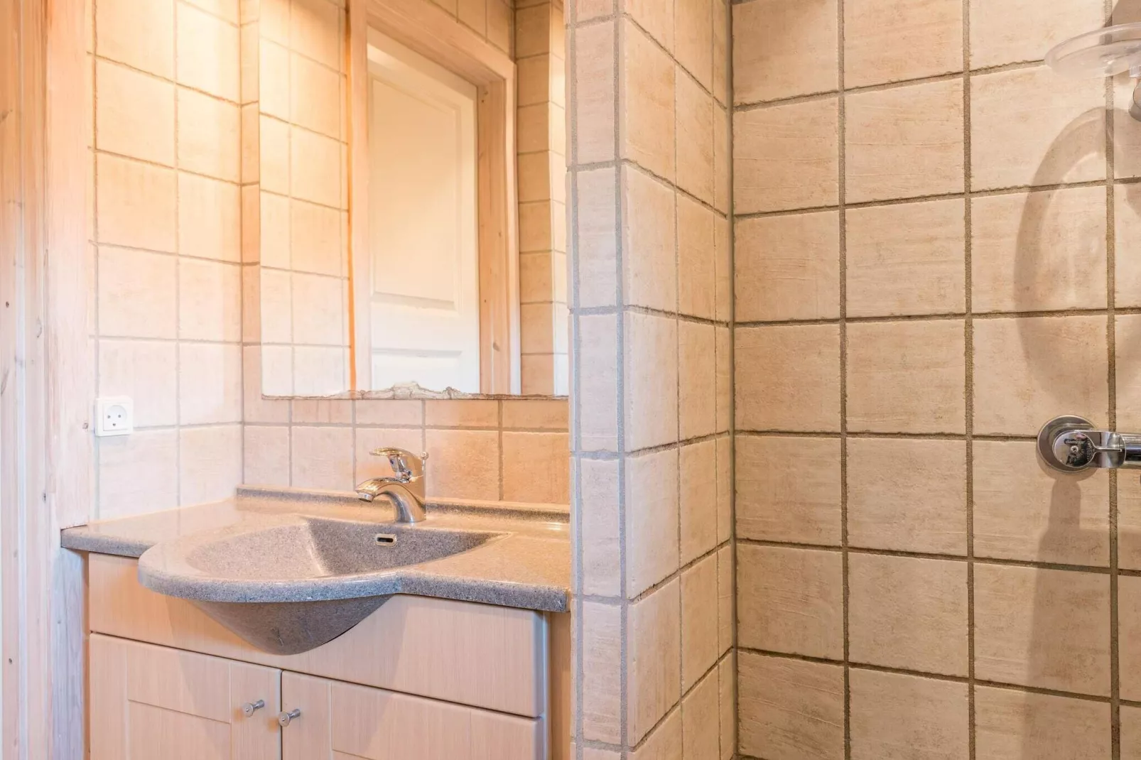Maison de vacances pour 6 a Henne-Intérieur