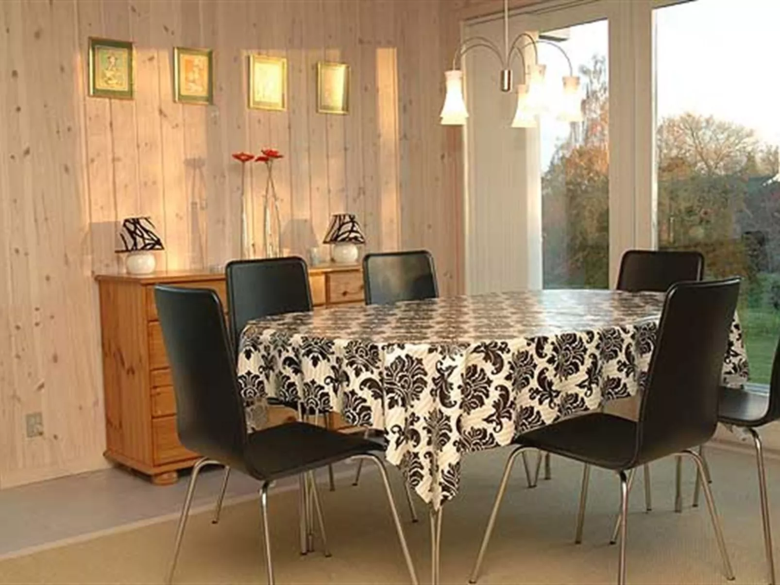 "Jarmunrek" - 1km from the sea-Inside