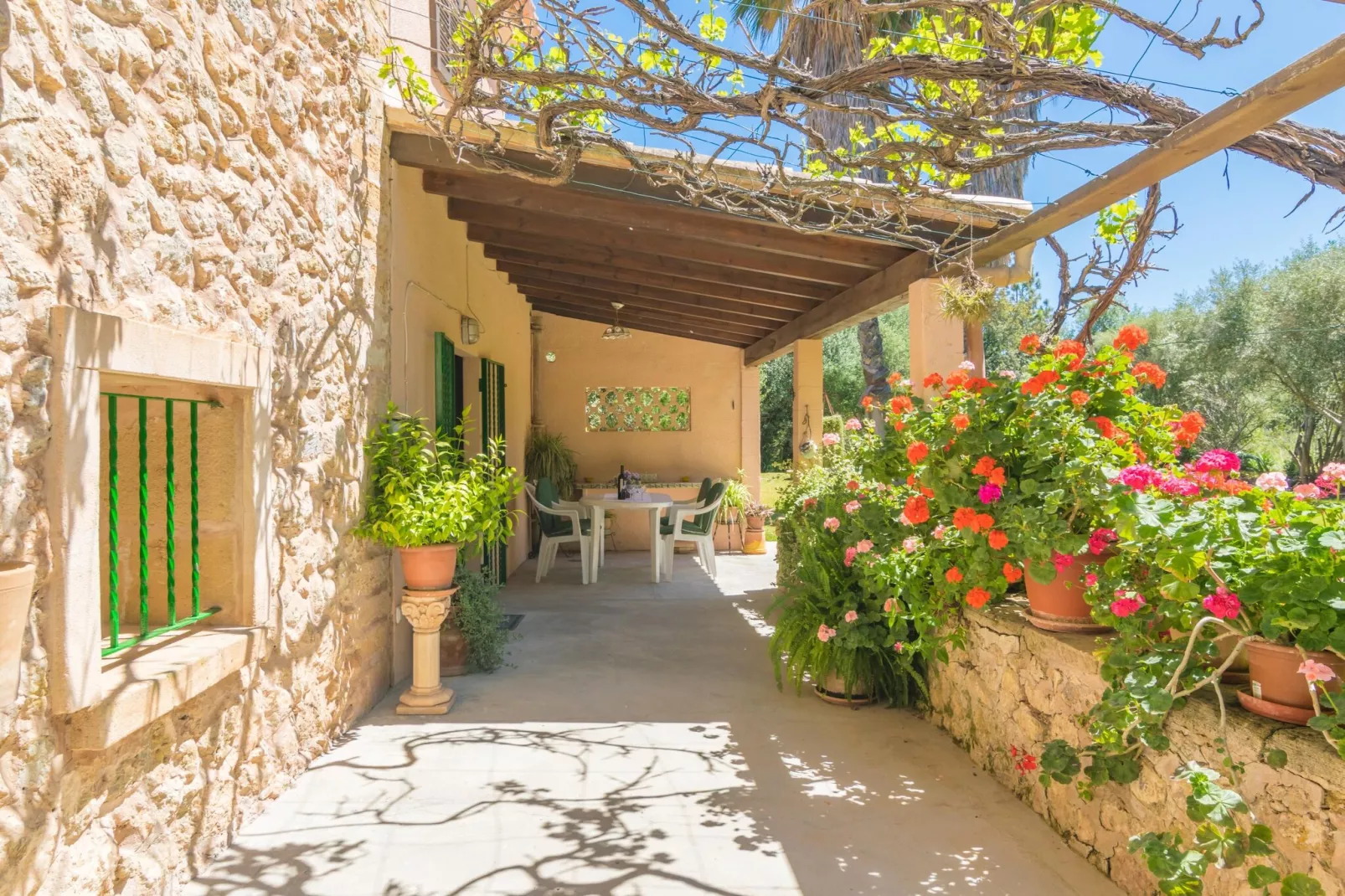 Can Ferrer-Exterior summer