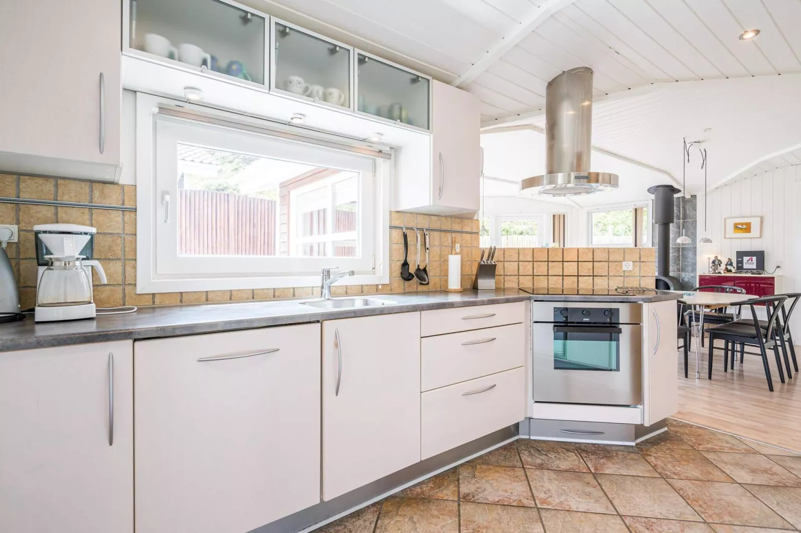 Maison de vacances pour 6 a Henne-Intérieur