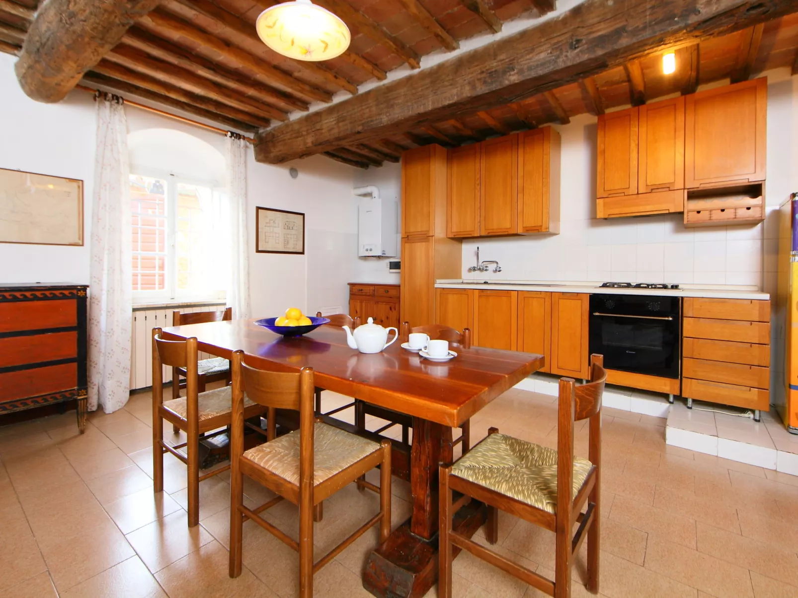 Il Cardo-Inside