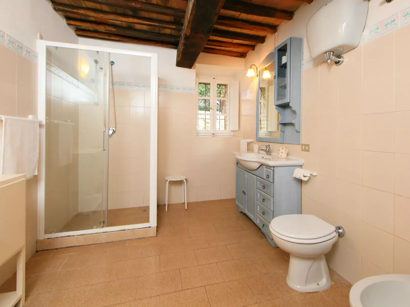 Il Cardo-Inside