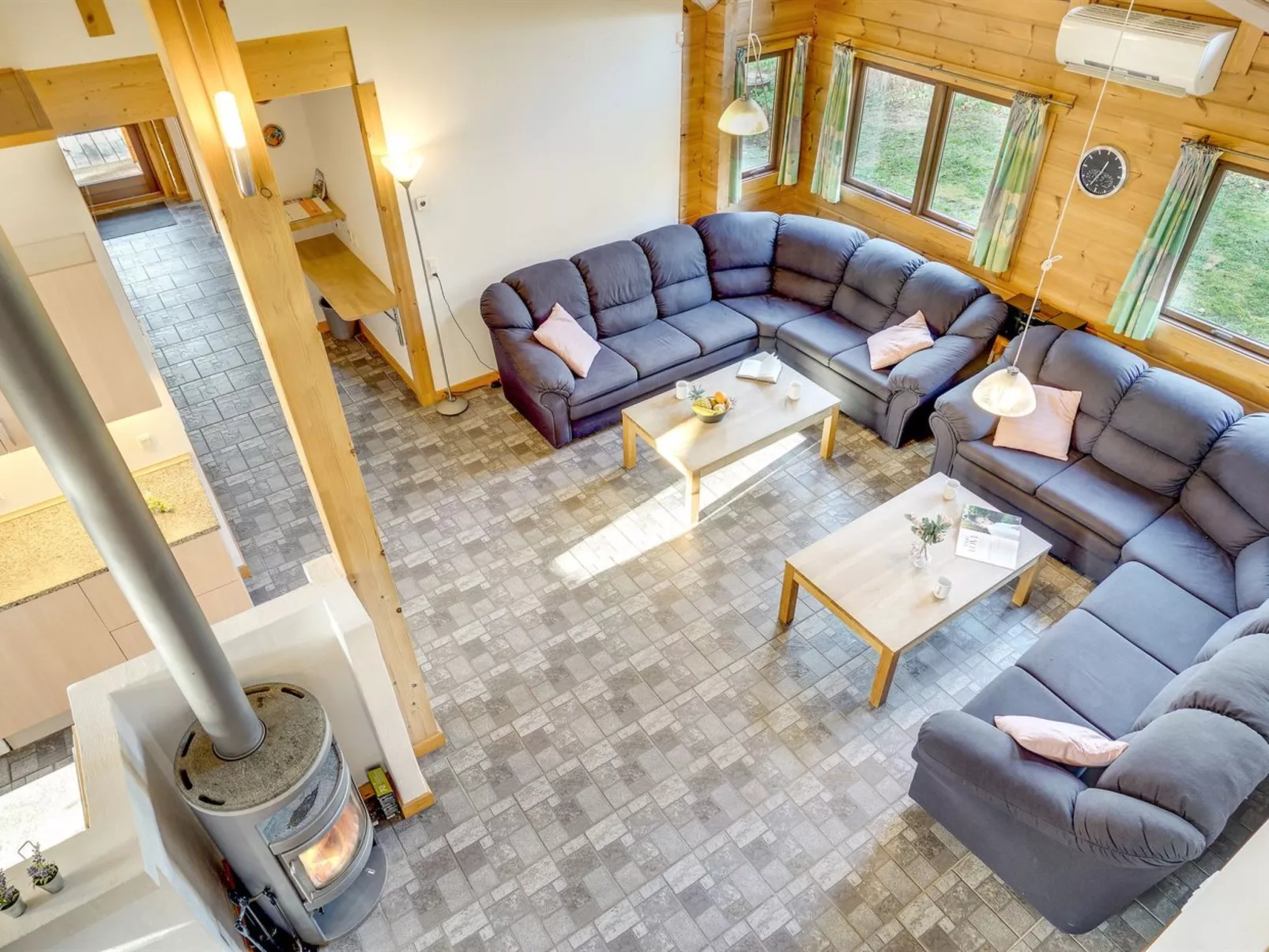 "Dora" - 180m from the sea-Inside