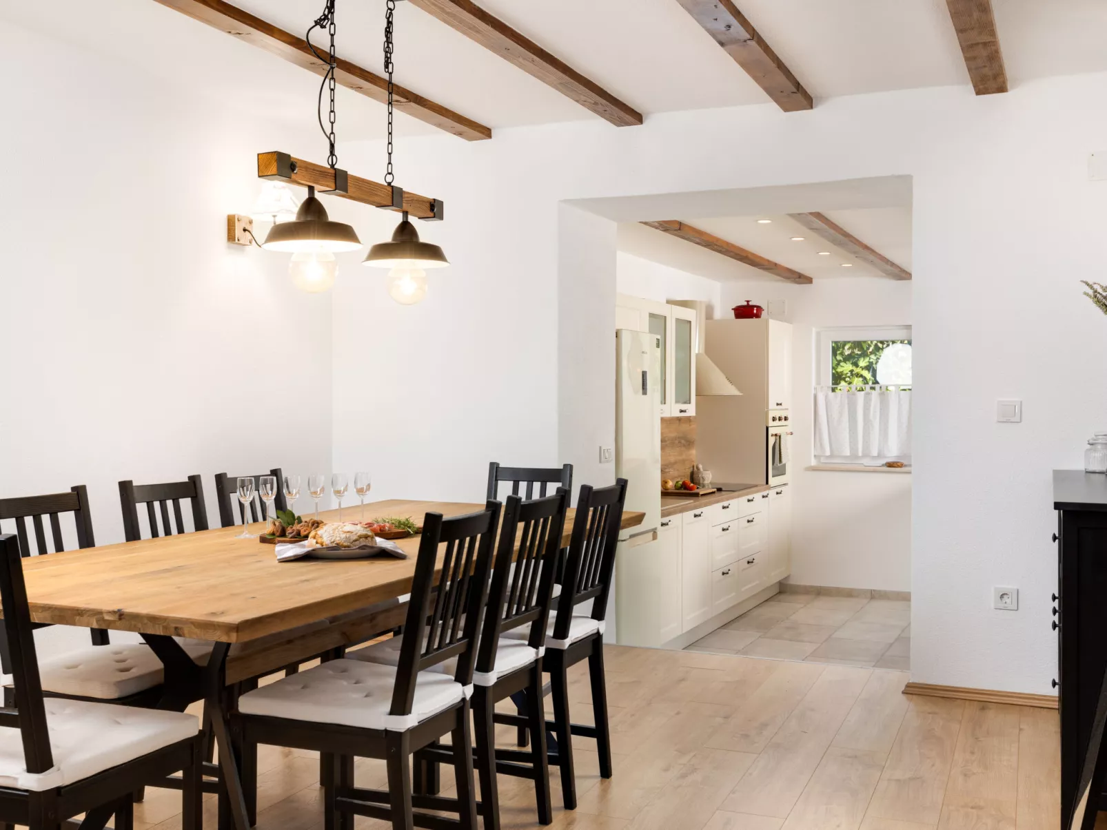 Paesana Heritage House-Dedans