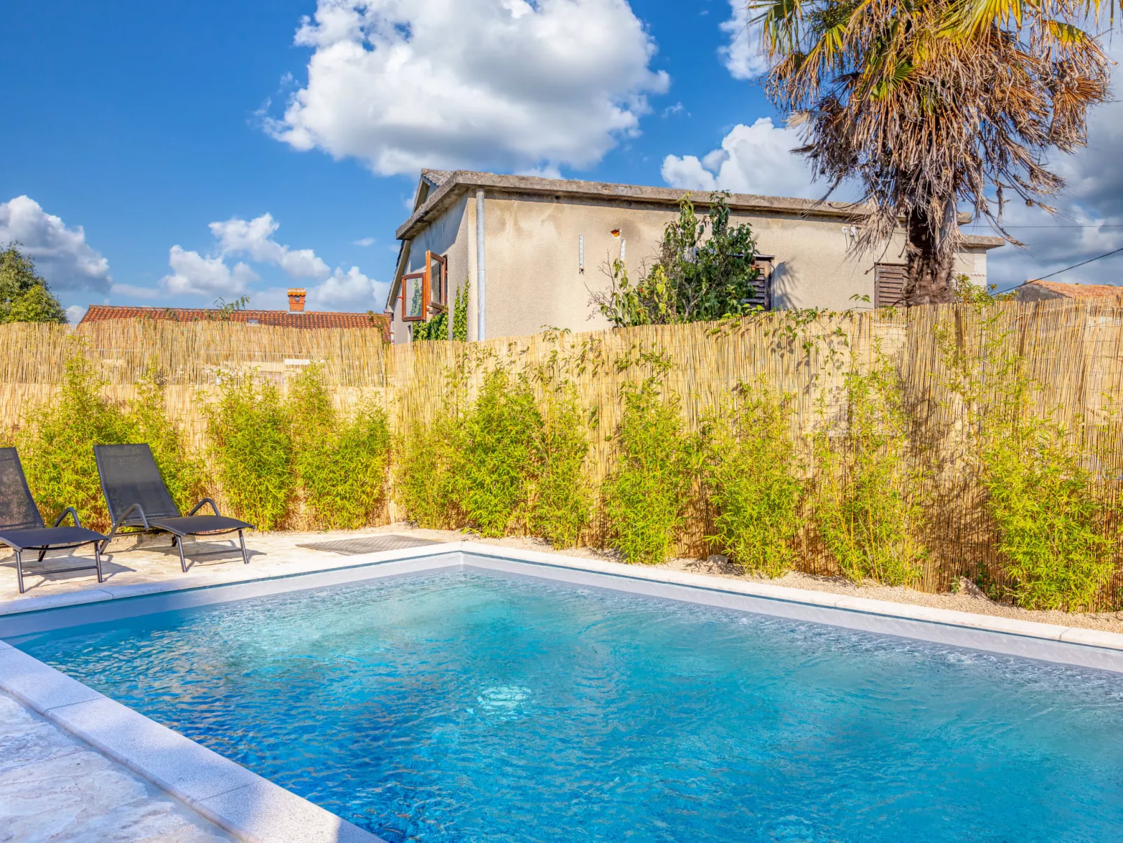 Paesana Heritage House-Dehors