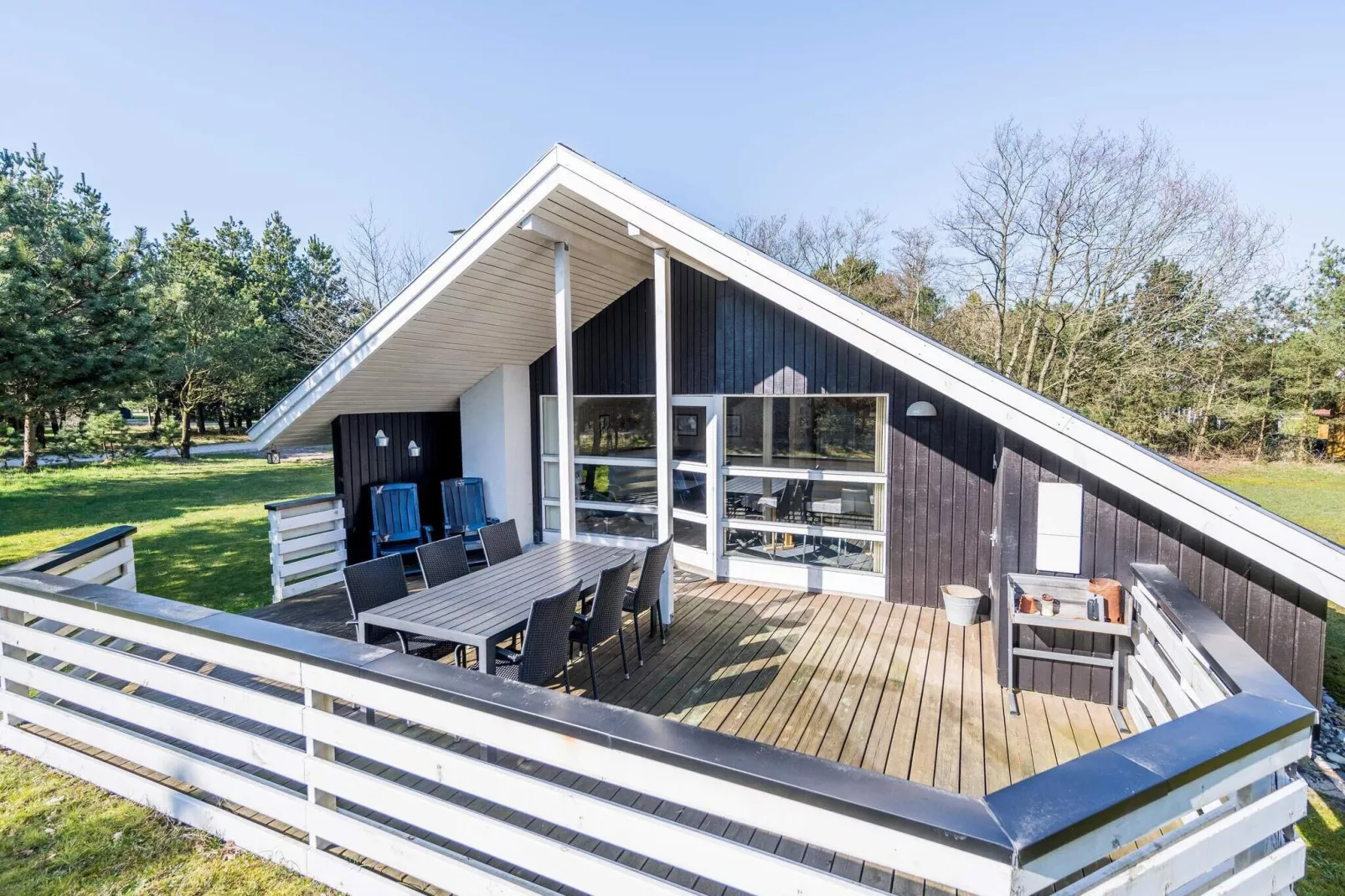 Bright Cottage with Covered Terrace-By Traum-Not tagged