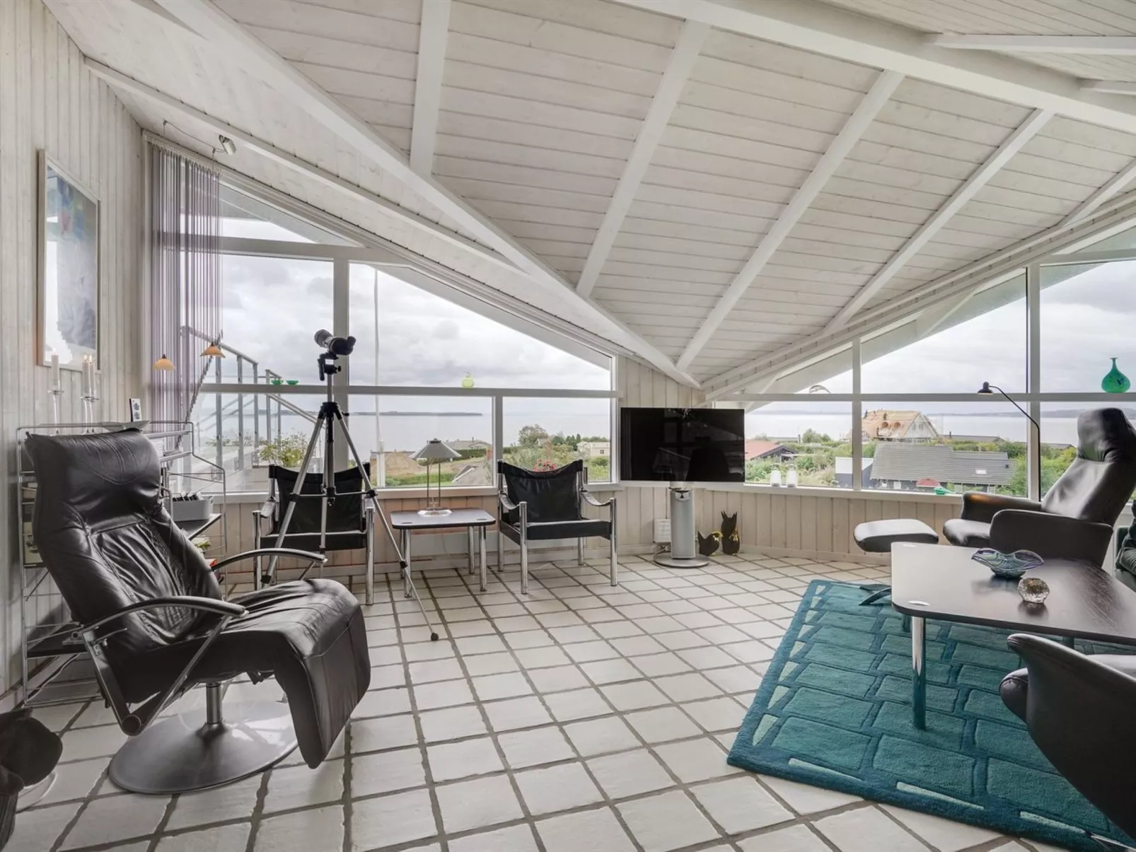 "Eilen" - 250m from the sea-Drinnen