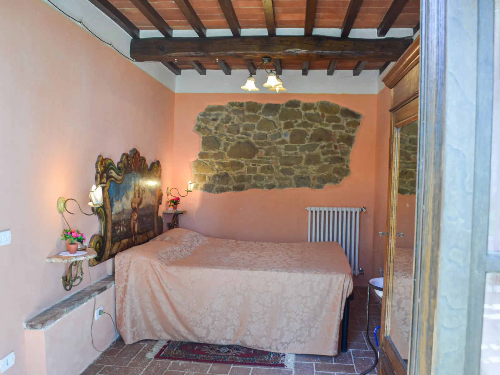 A spasso tra gli ulivi-Inside