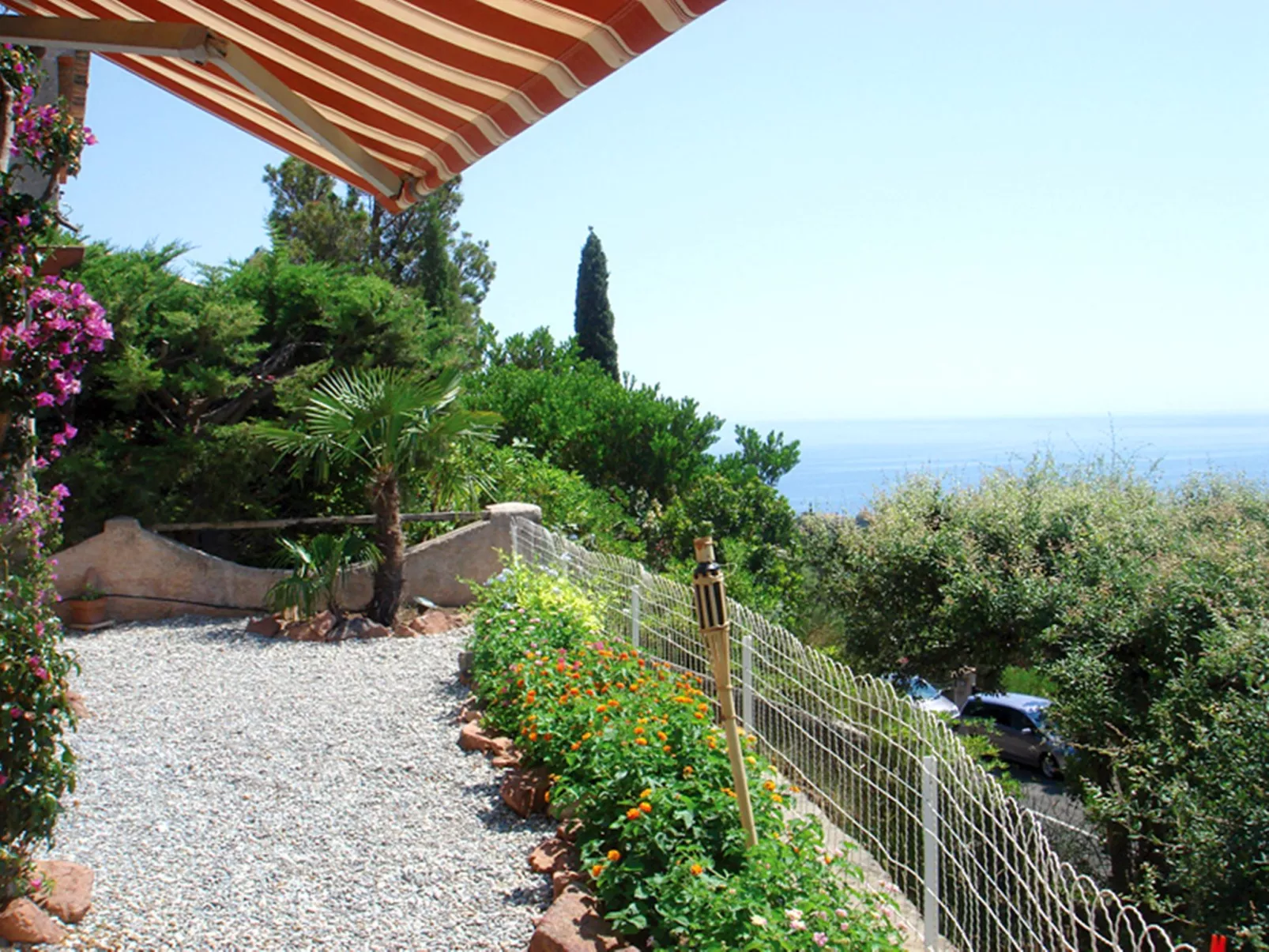 Maison La Galine-Outside