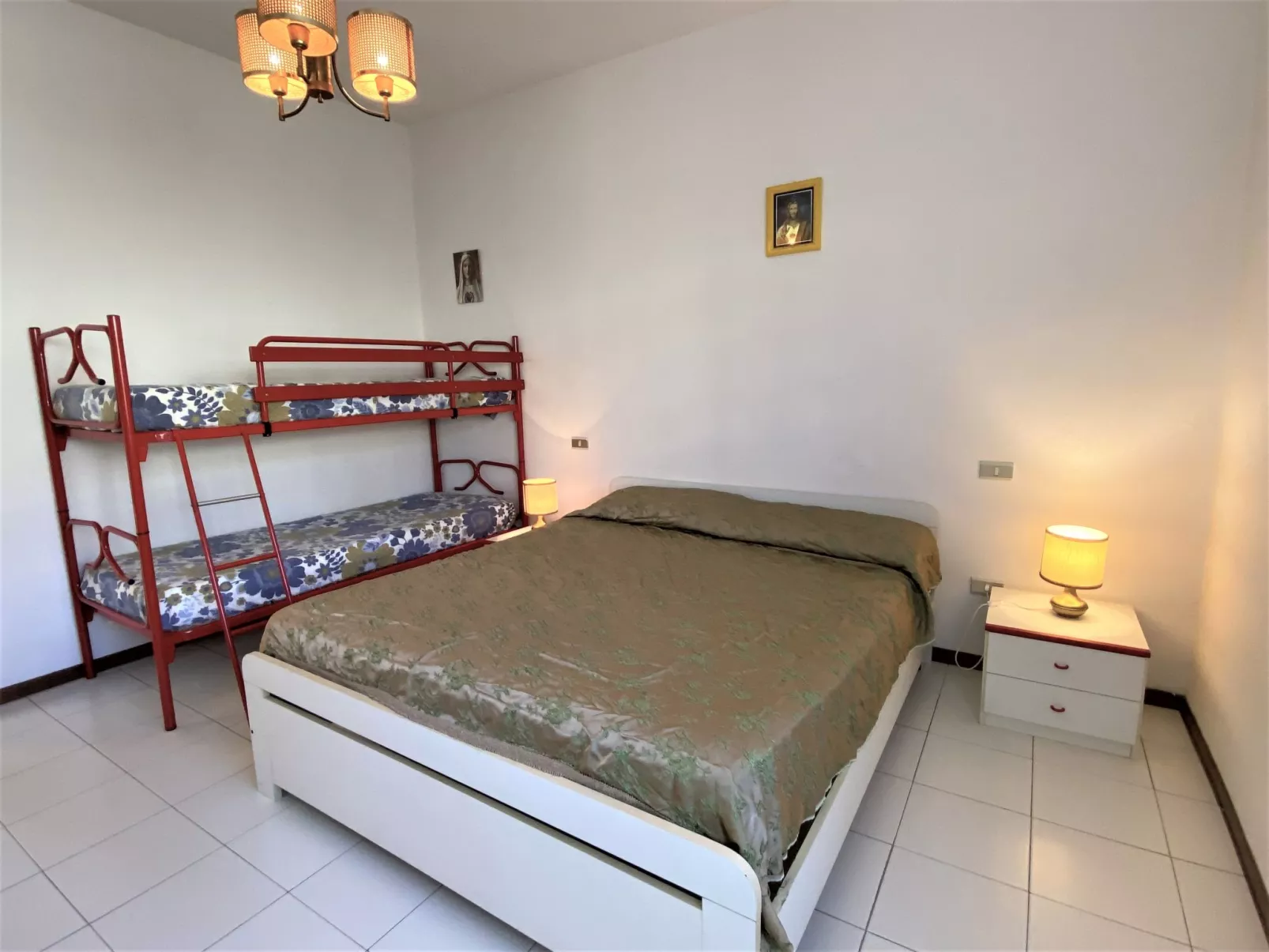 Palazzeta IV-Inside