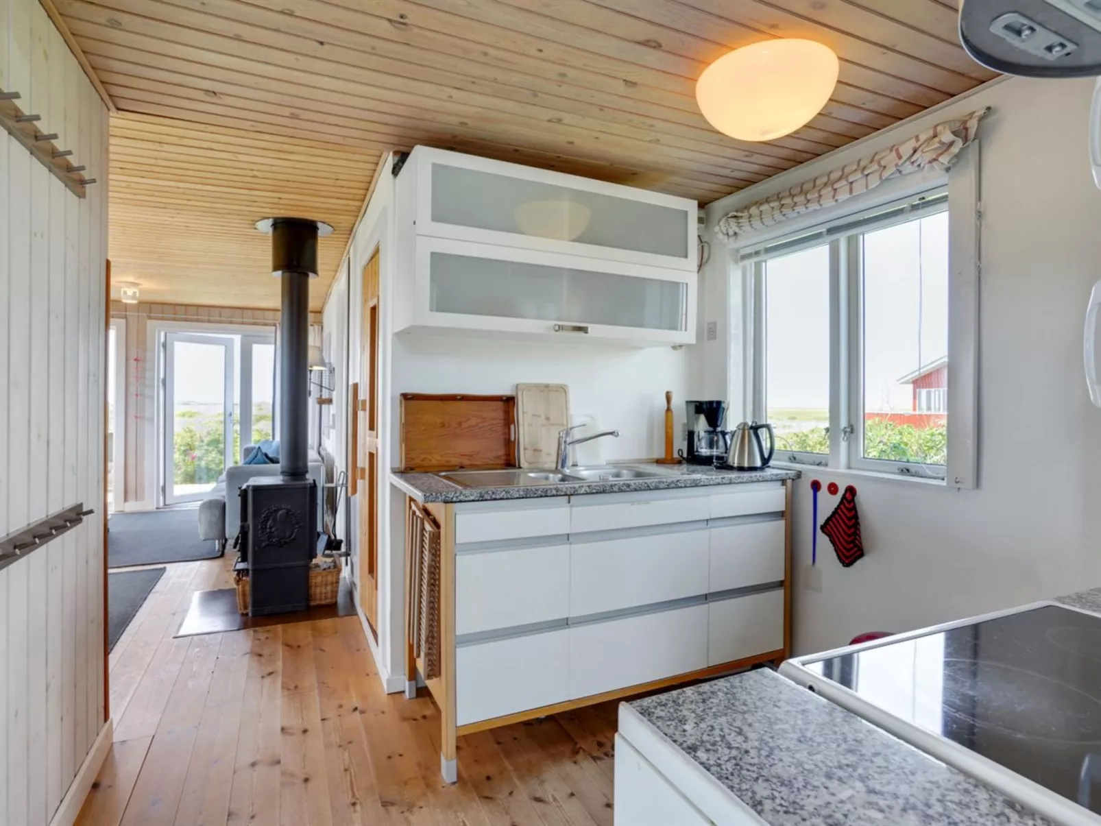 "Hermoth" - 300m from the sea-Drinnen