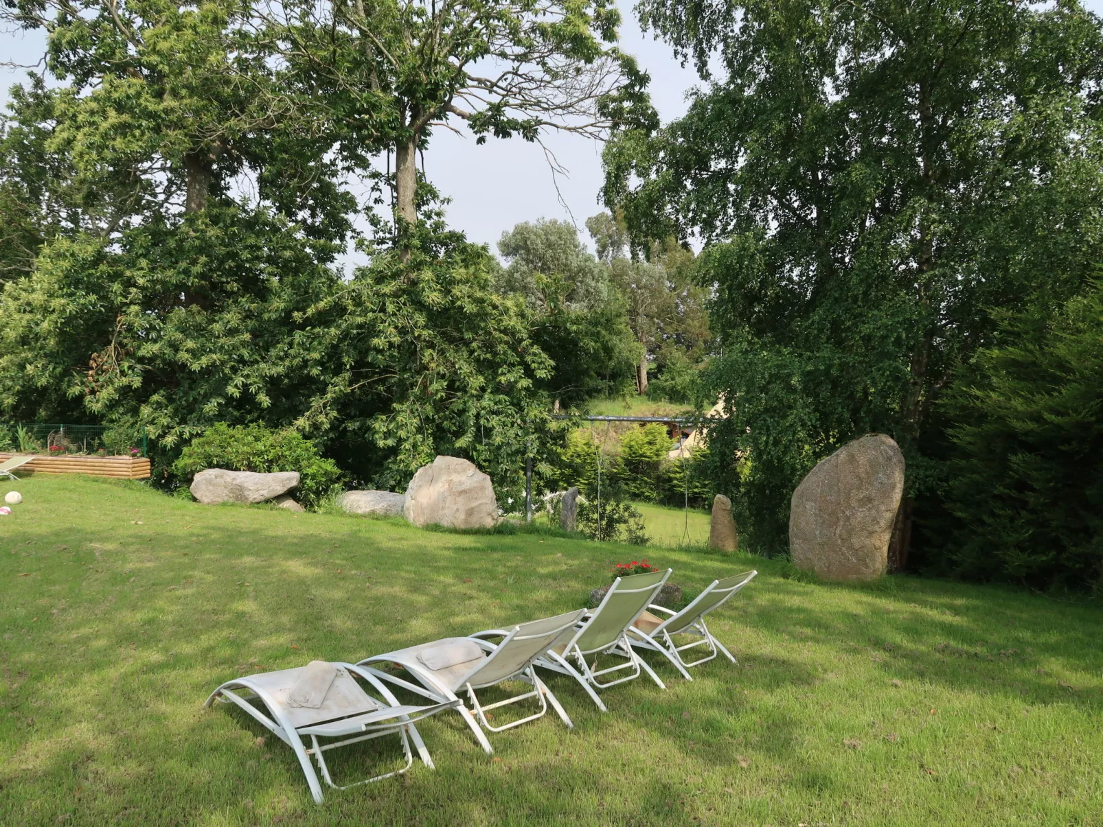 Les Menhirs-Outside