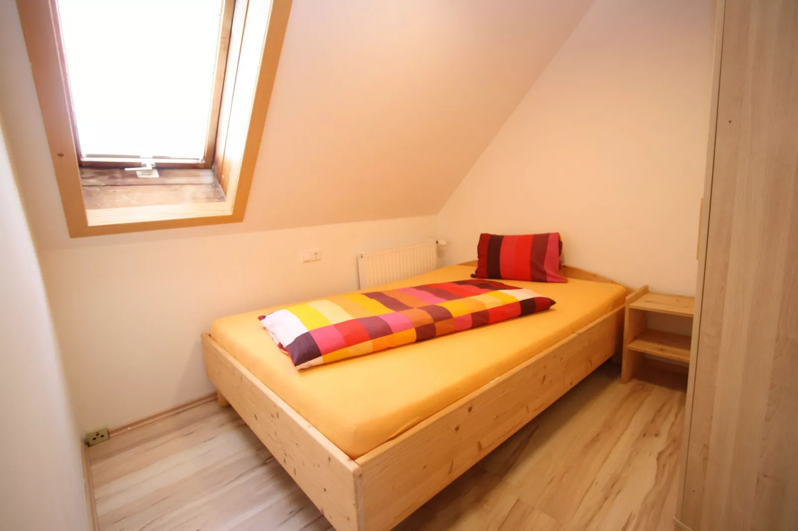 Grosser Troadkasten-Bedroom