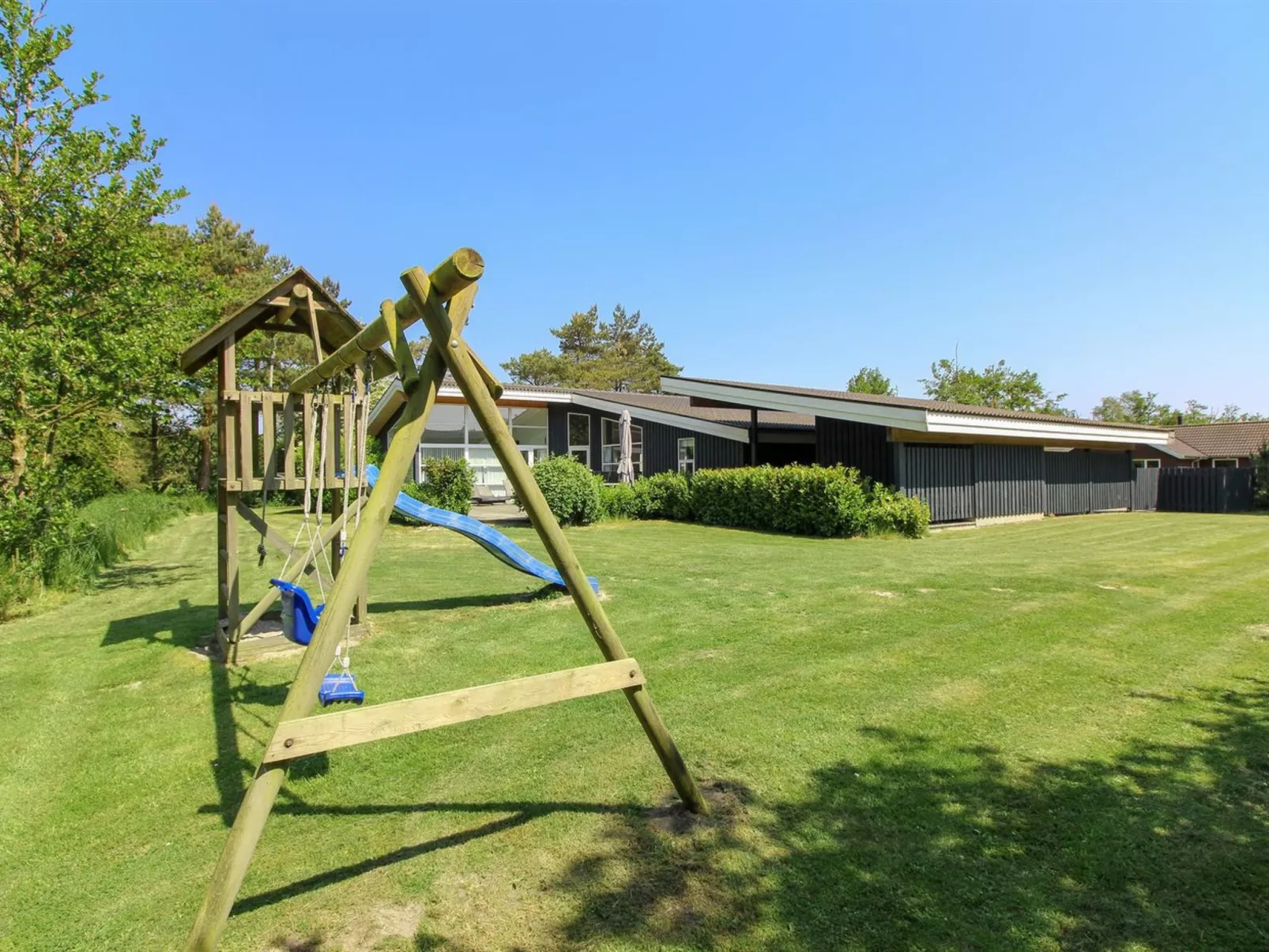 "Elicia" - 950m from the sea-Outside
