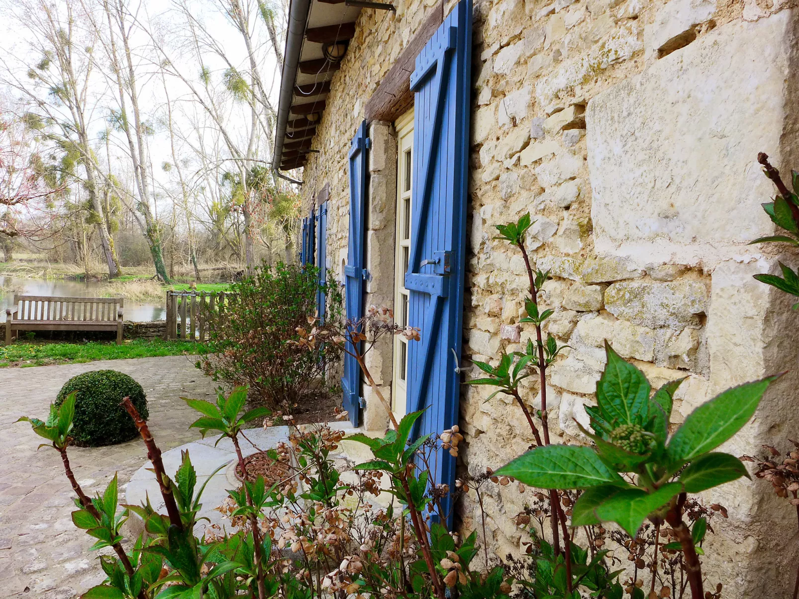 Moulin De Mois-Dehors
